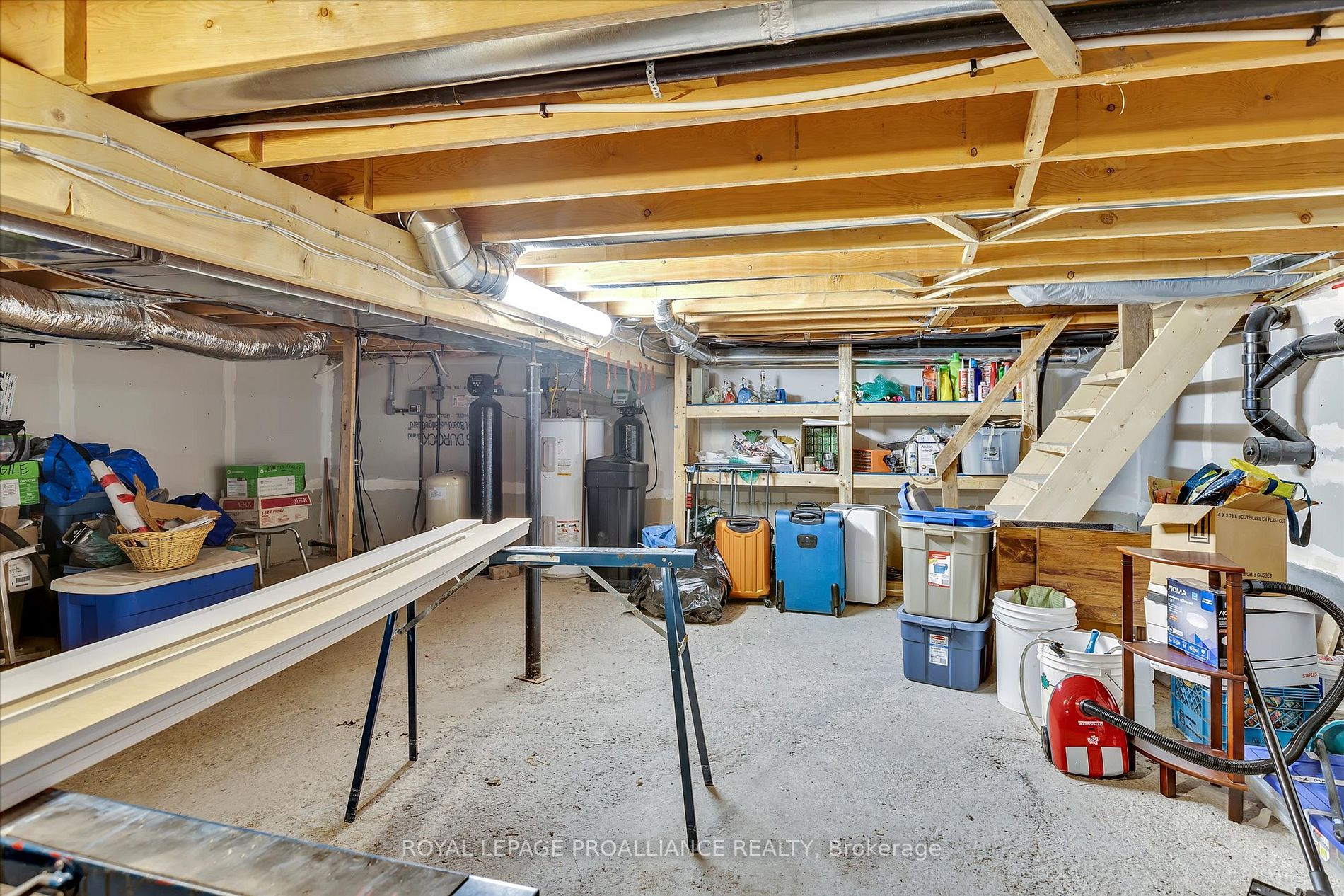 35 Wildrose Circ