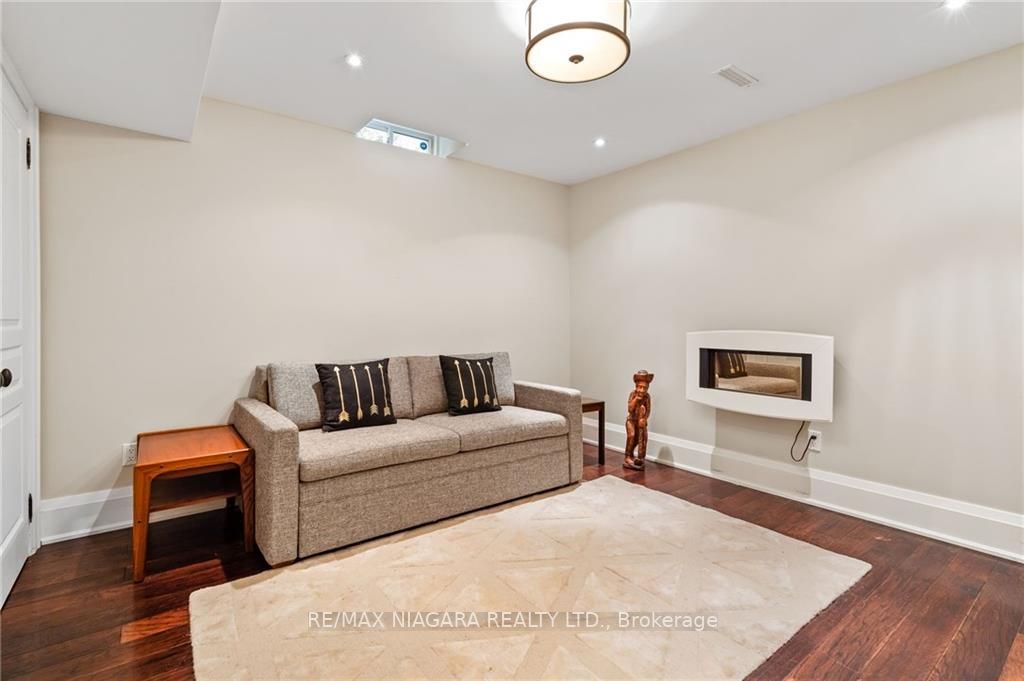 56 Garrison Village Dr