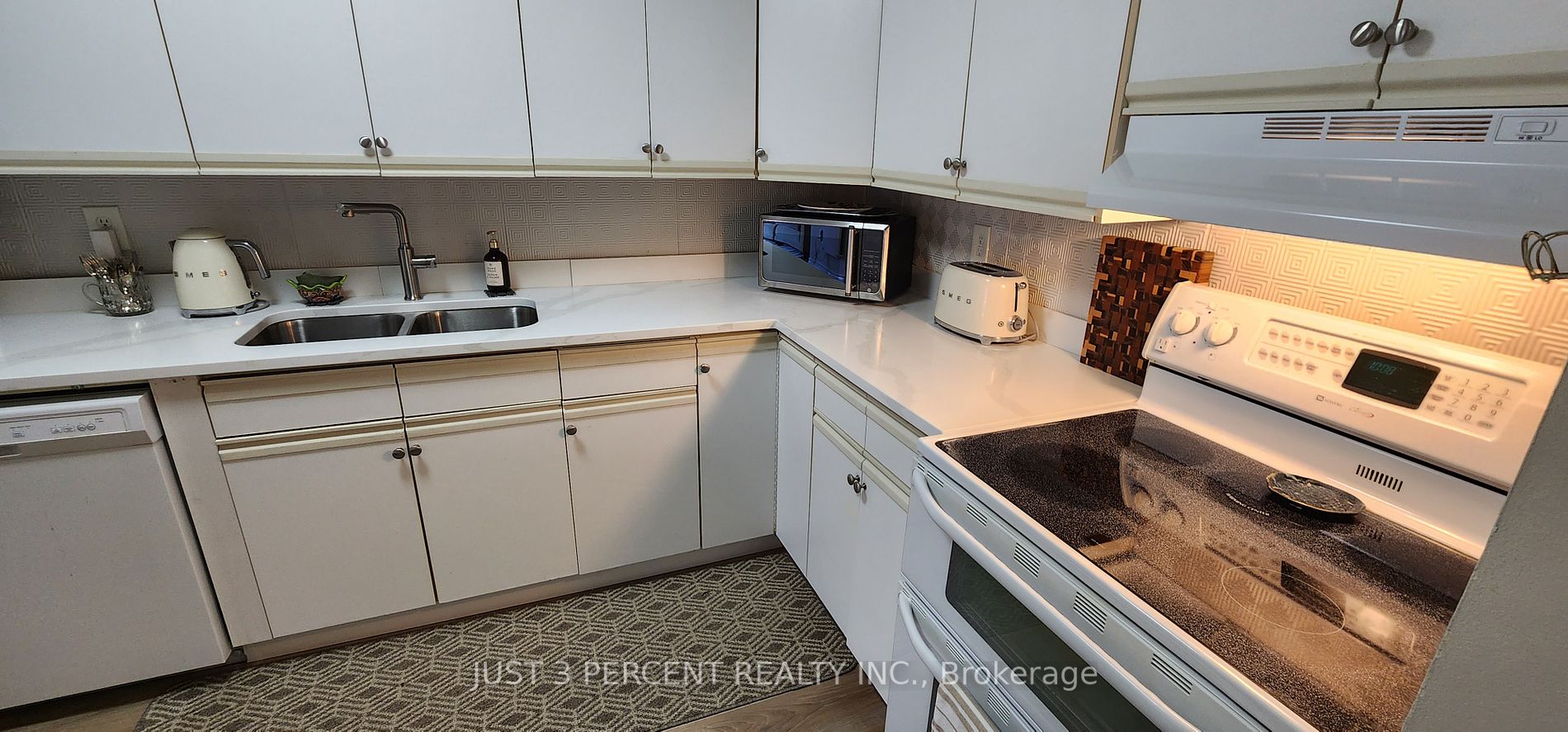 136 Ware St, #107