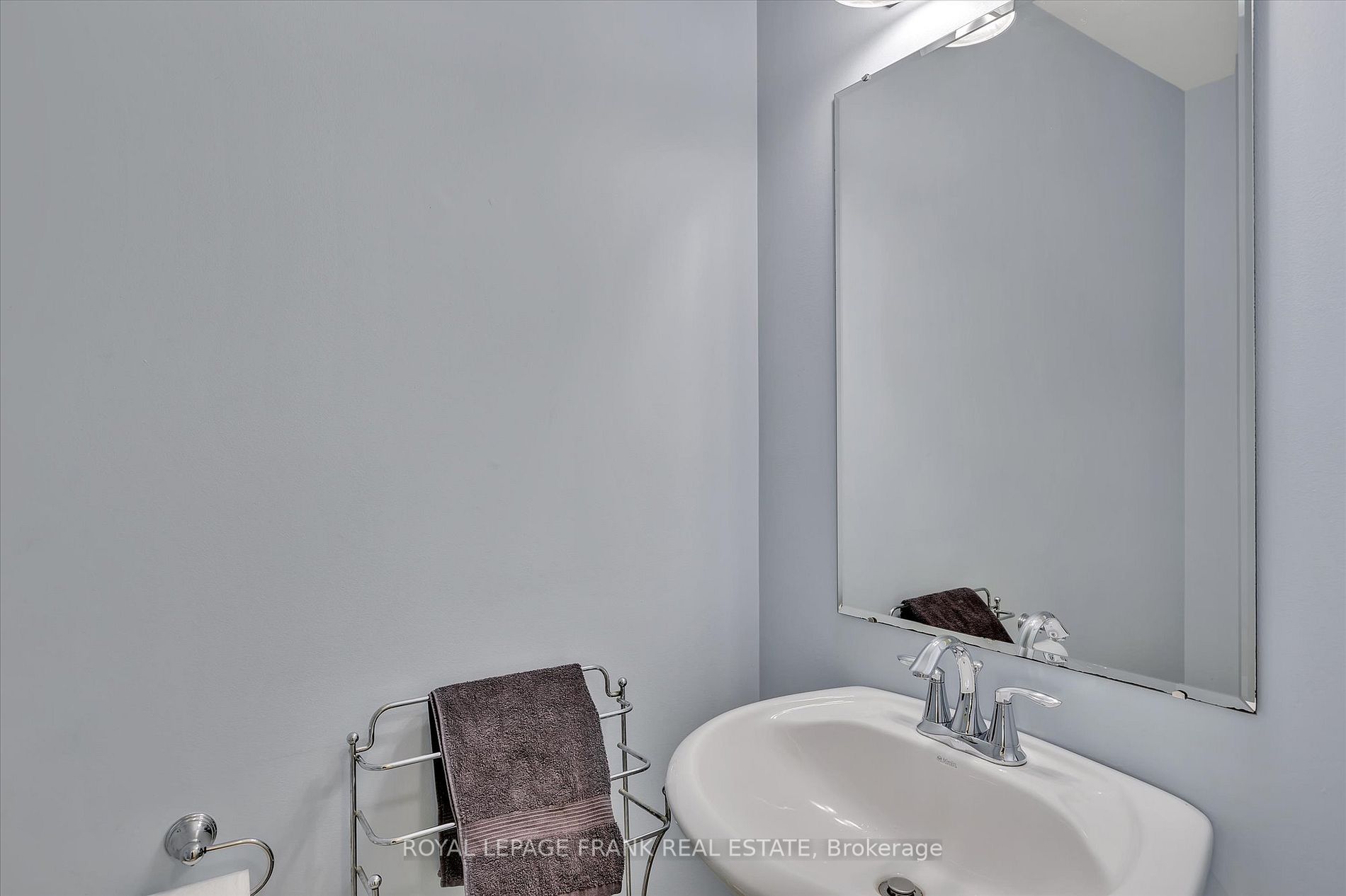 262 Bowen Dr