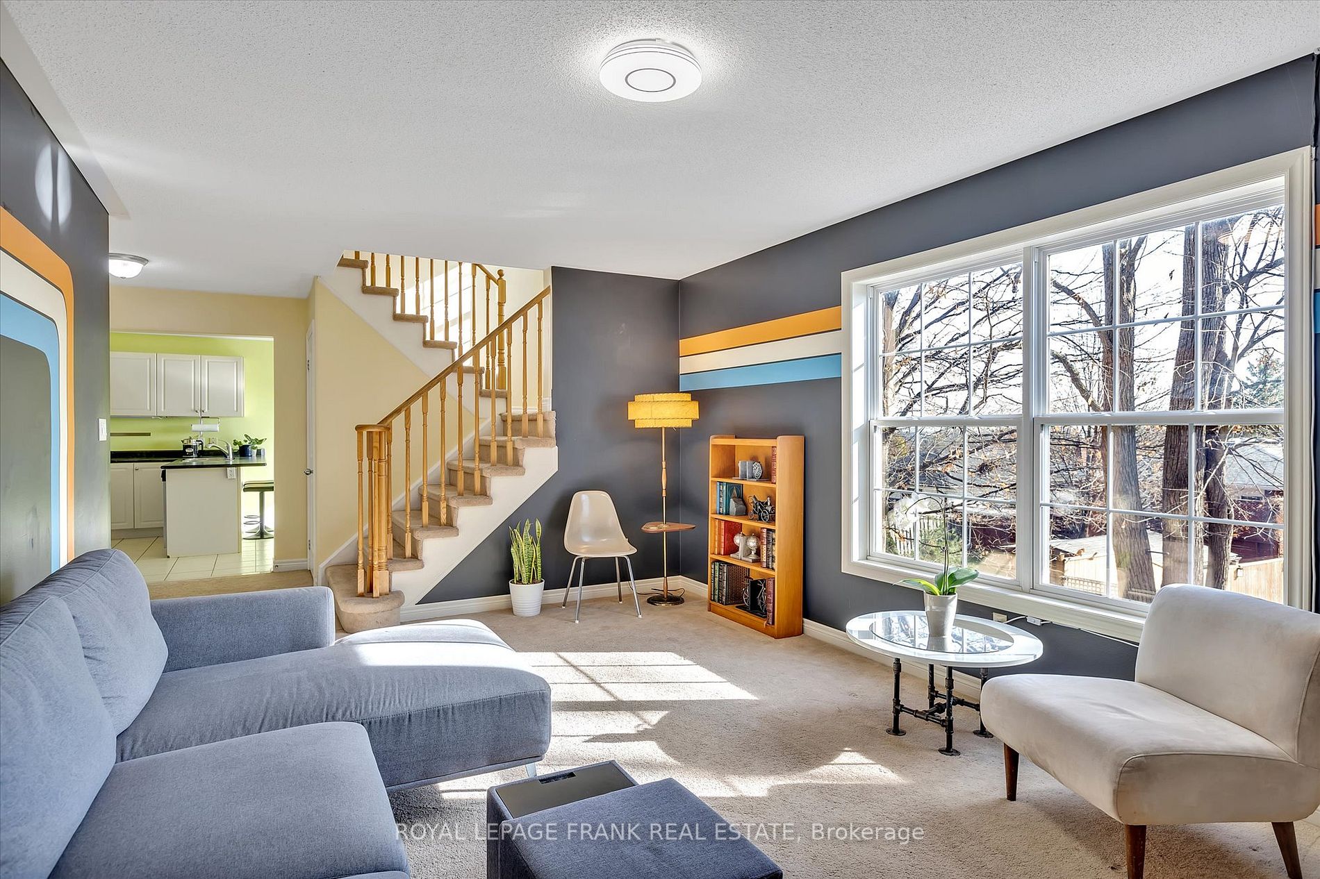 262 Bowen Dr
