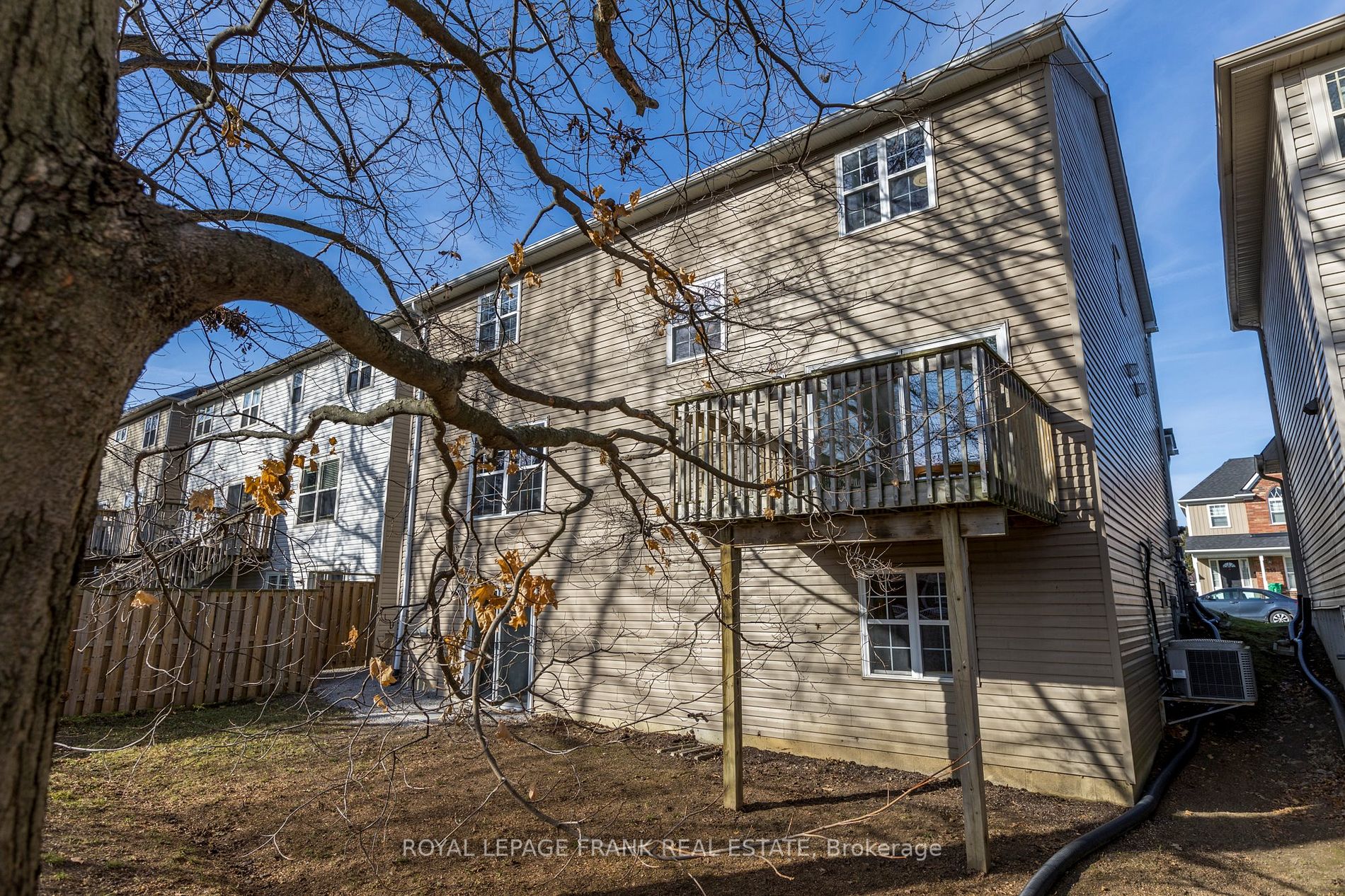 262 Bowen Dr
