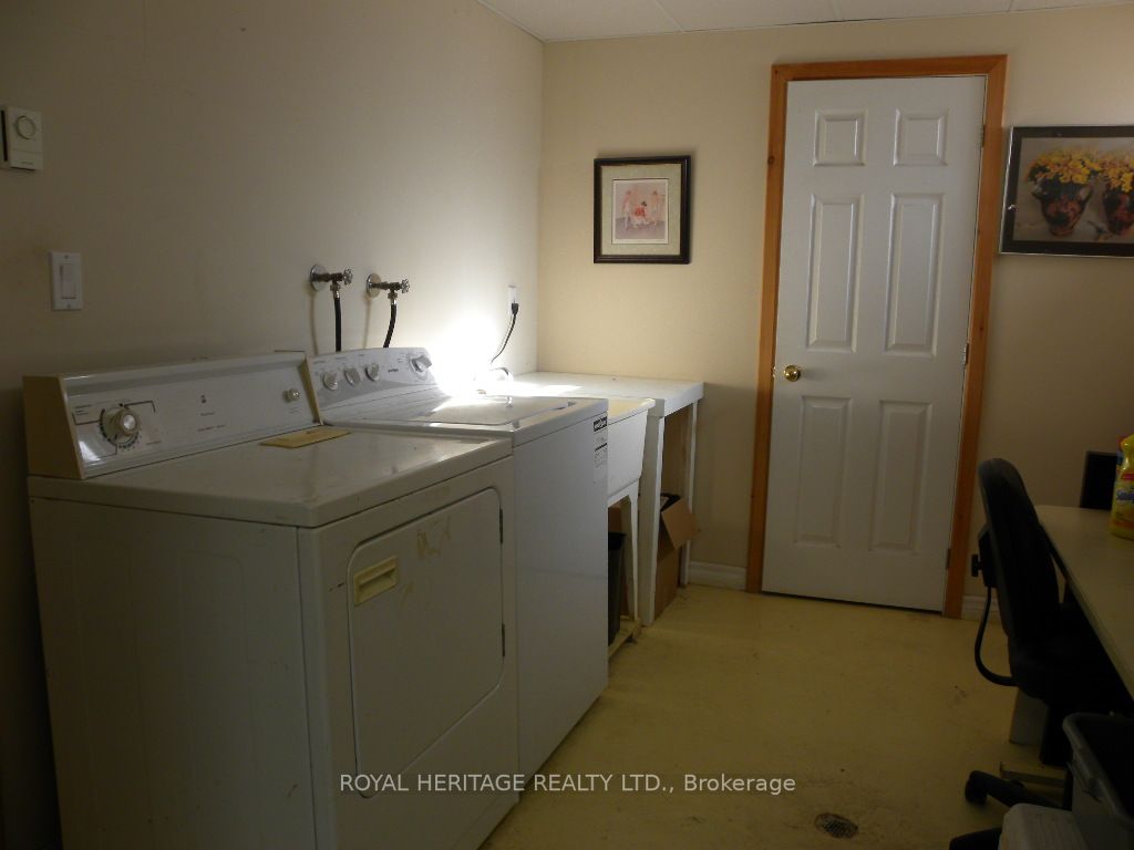607 Hickory Beach Rd