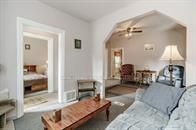 381-383 Macnab St N