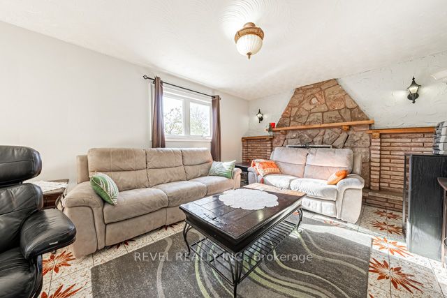 310 Hemlock Ave