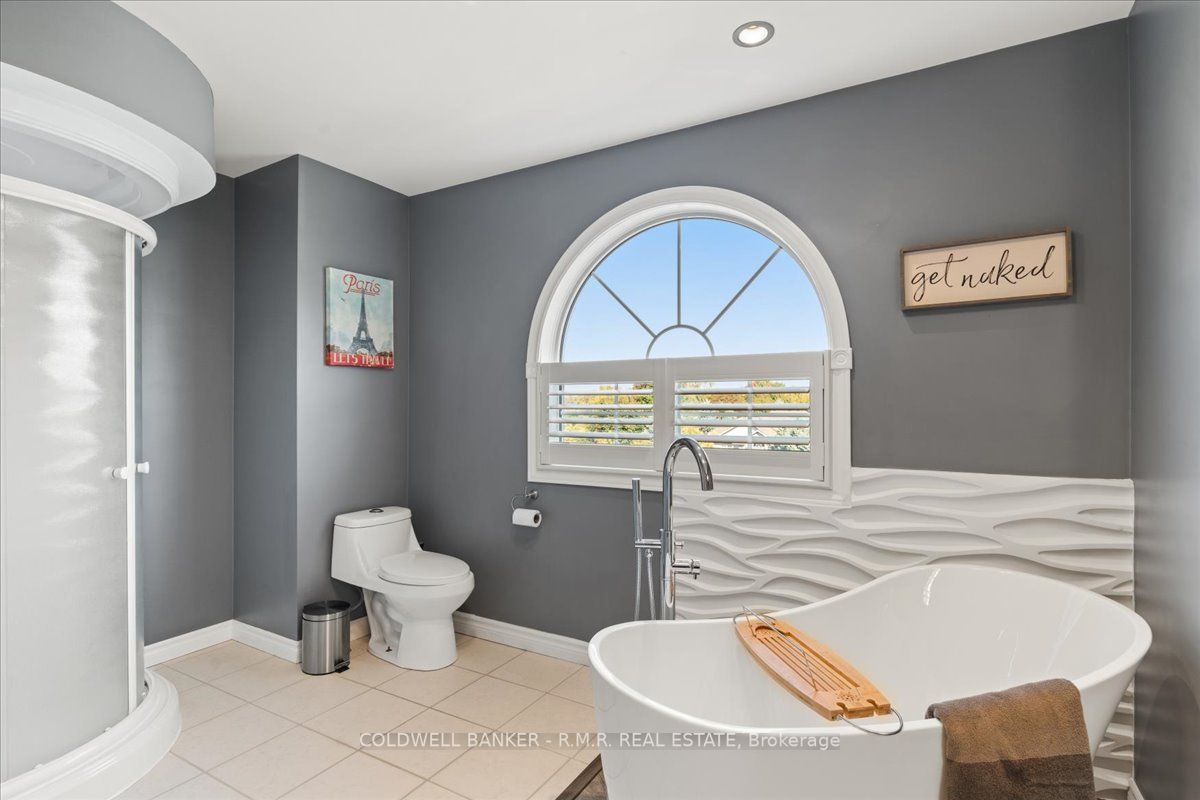 17 Sunset Dr