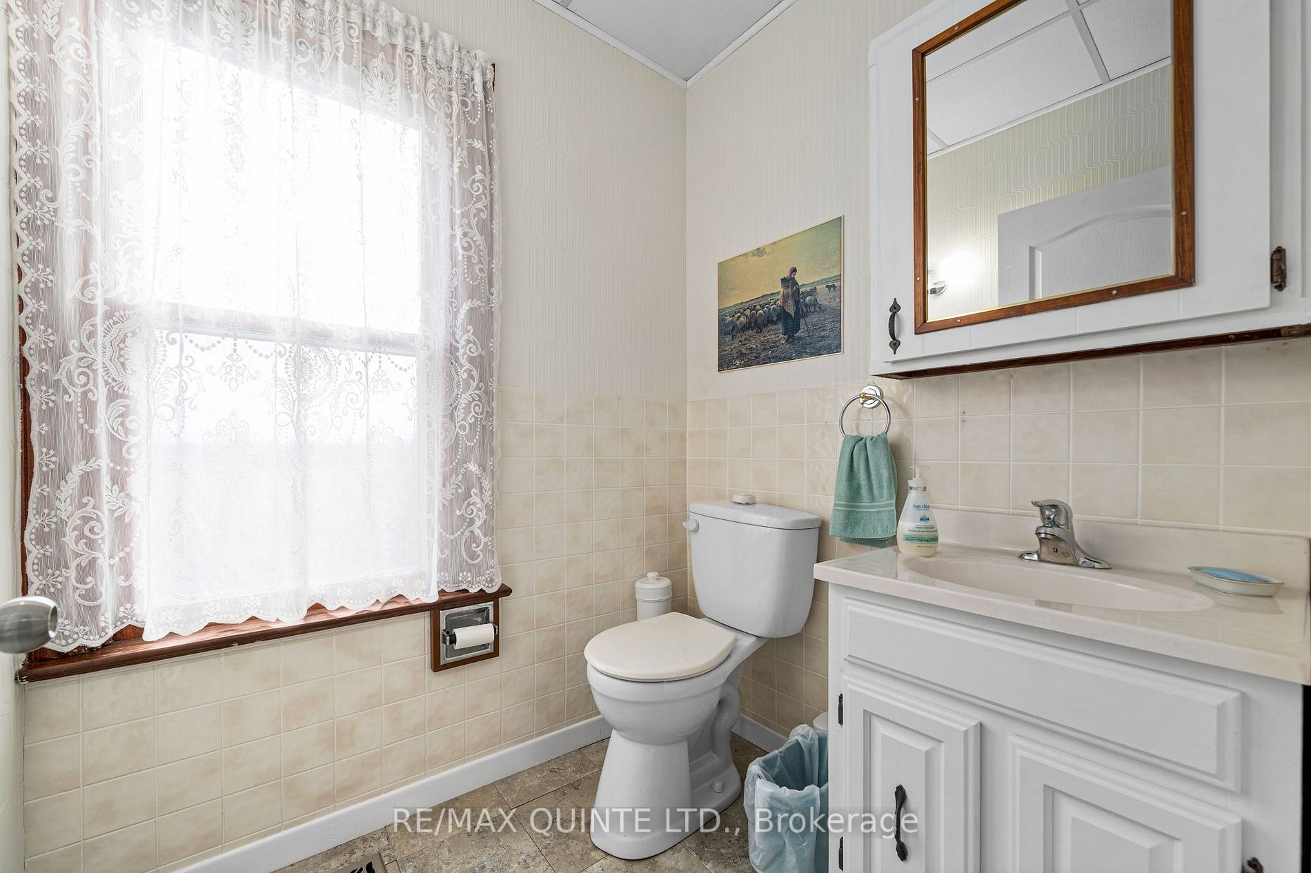381 Partridge Hollow Rd