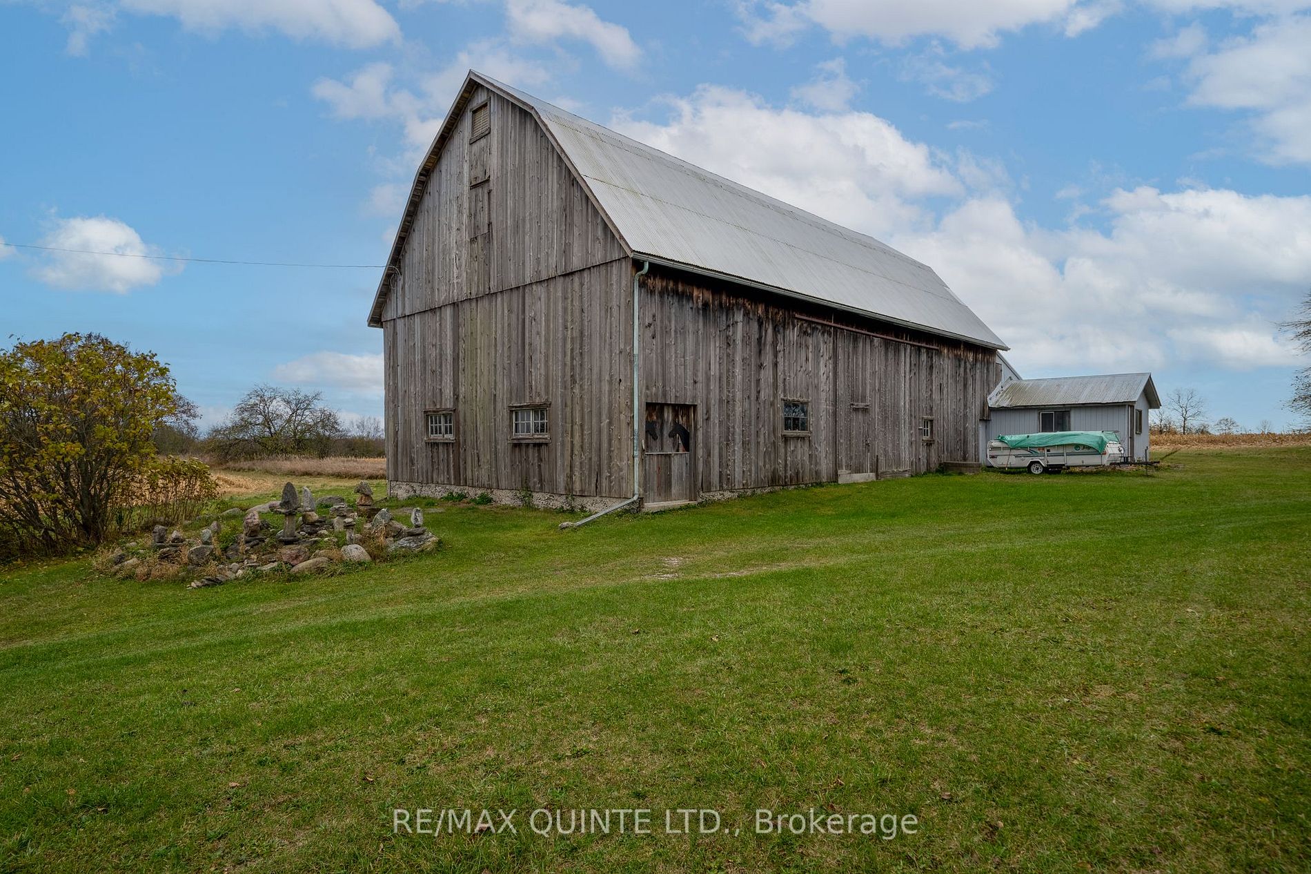 381 Partridge Hollow Rd