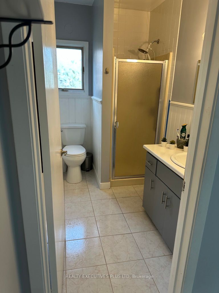 5814 Mouland Ave, #Bdrm #4
