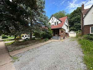 5814 Mouland Ave, #Mn/Uppe