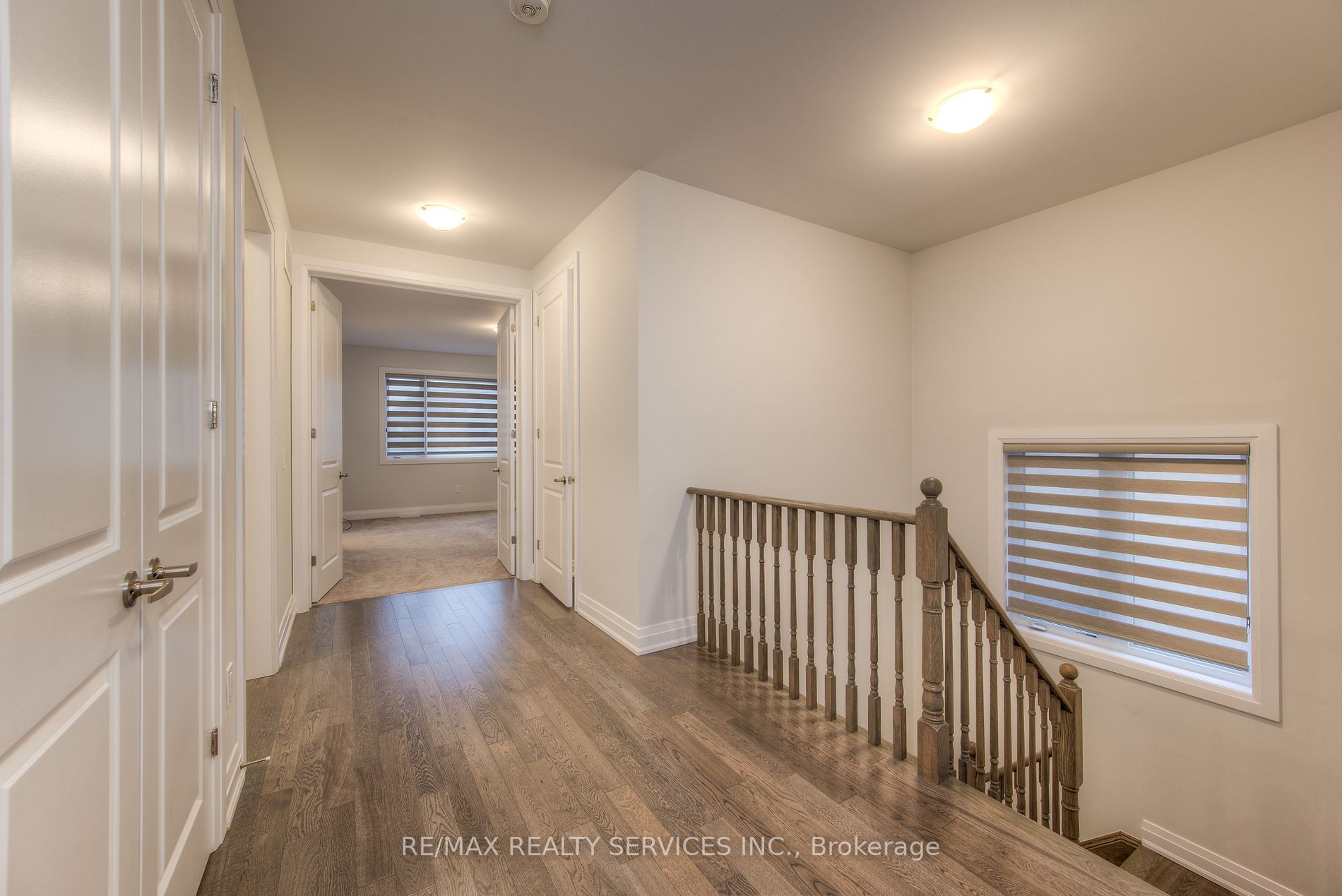 774 Queenston Blvd