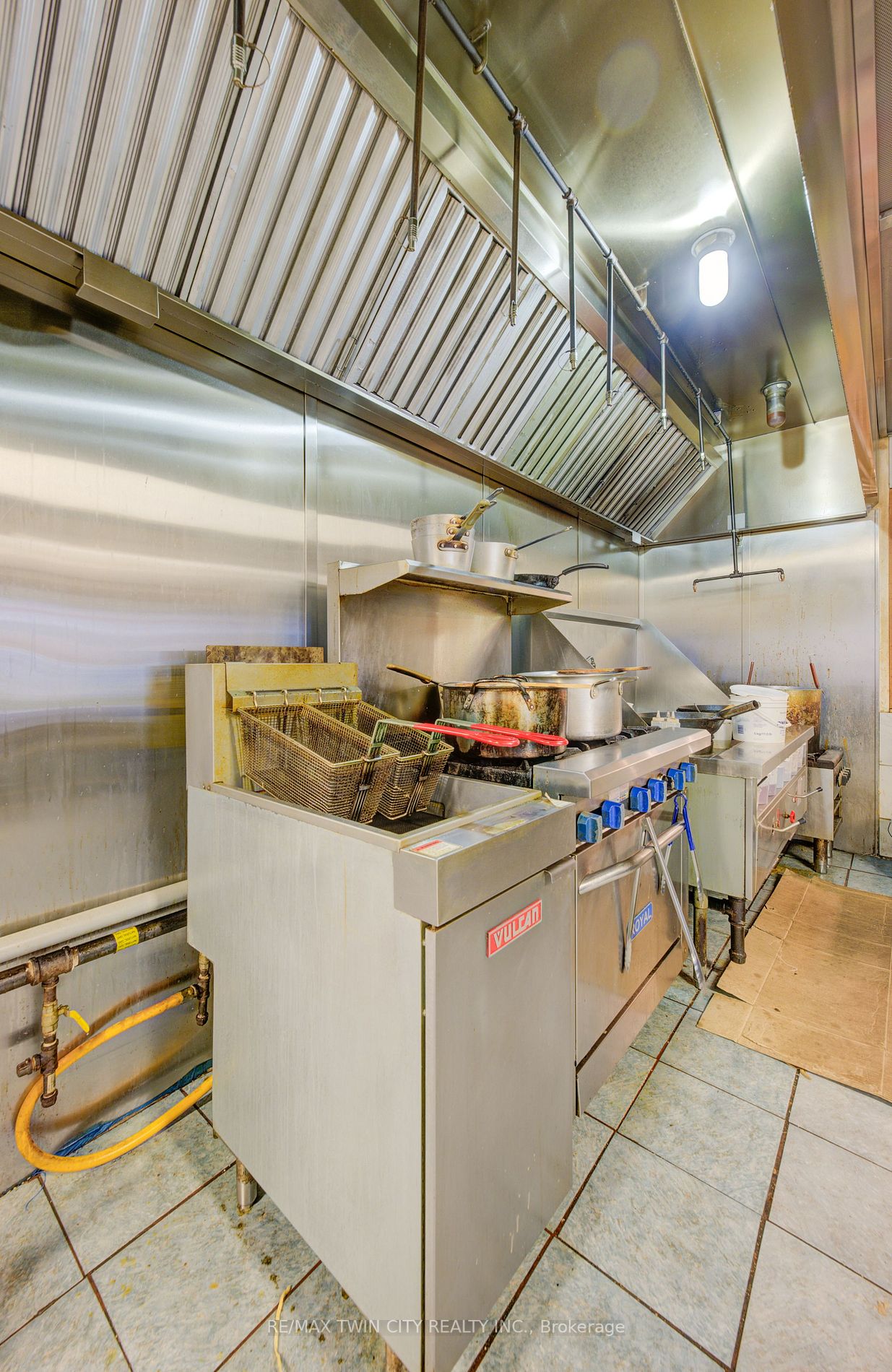 318 Spruce St, #105