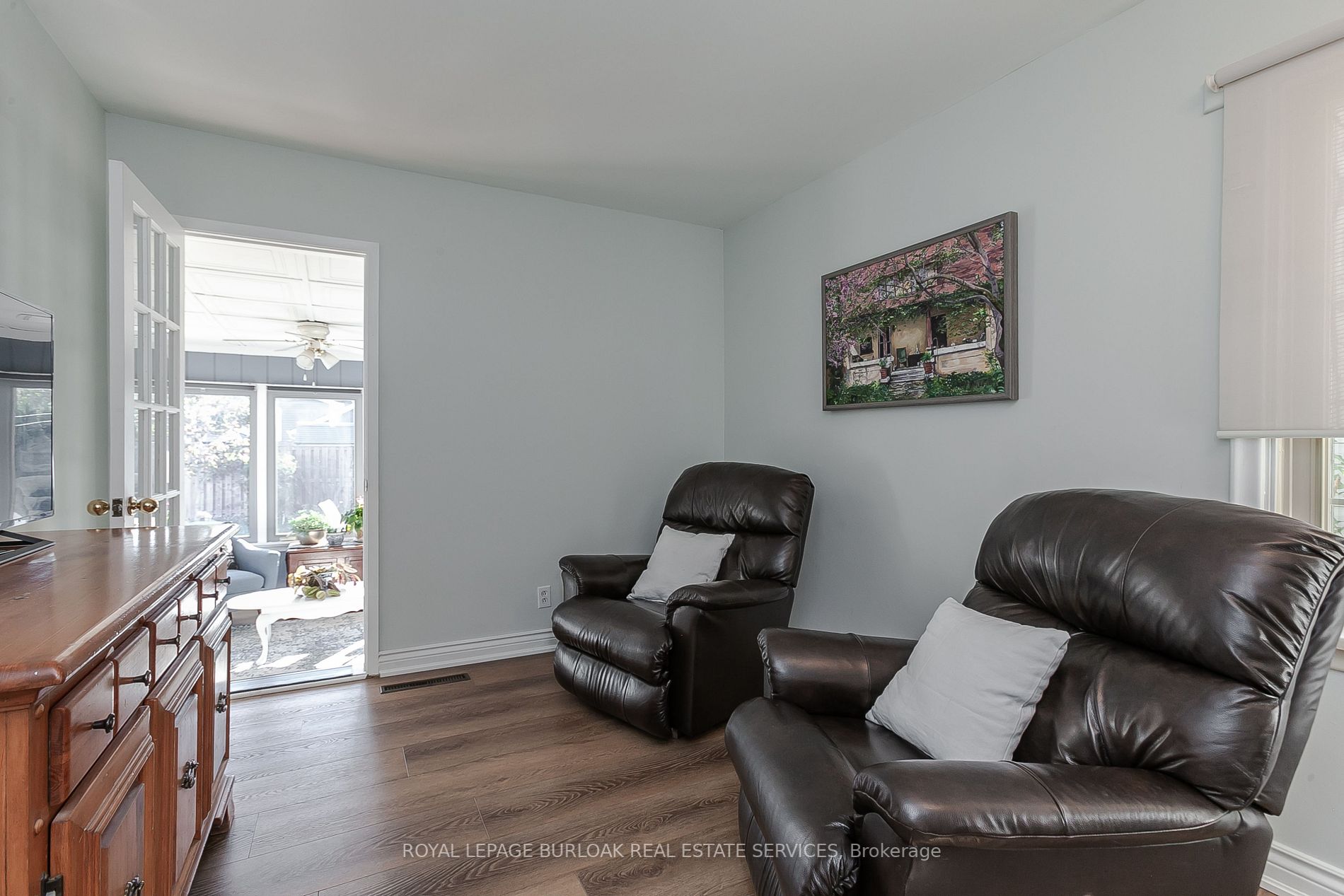 54 Lakeview Ave