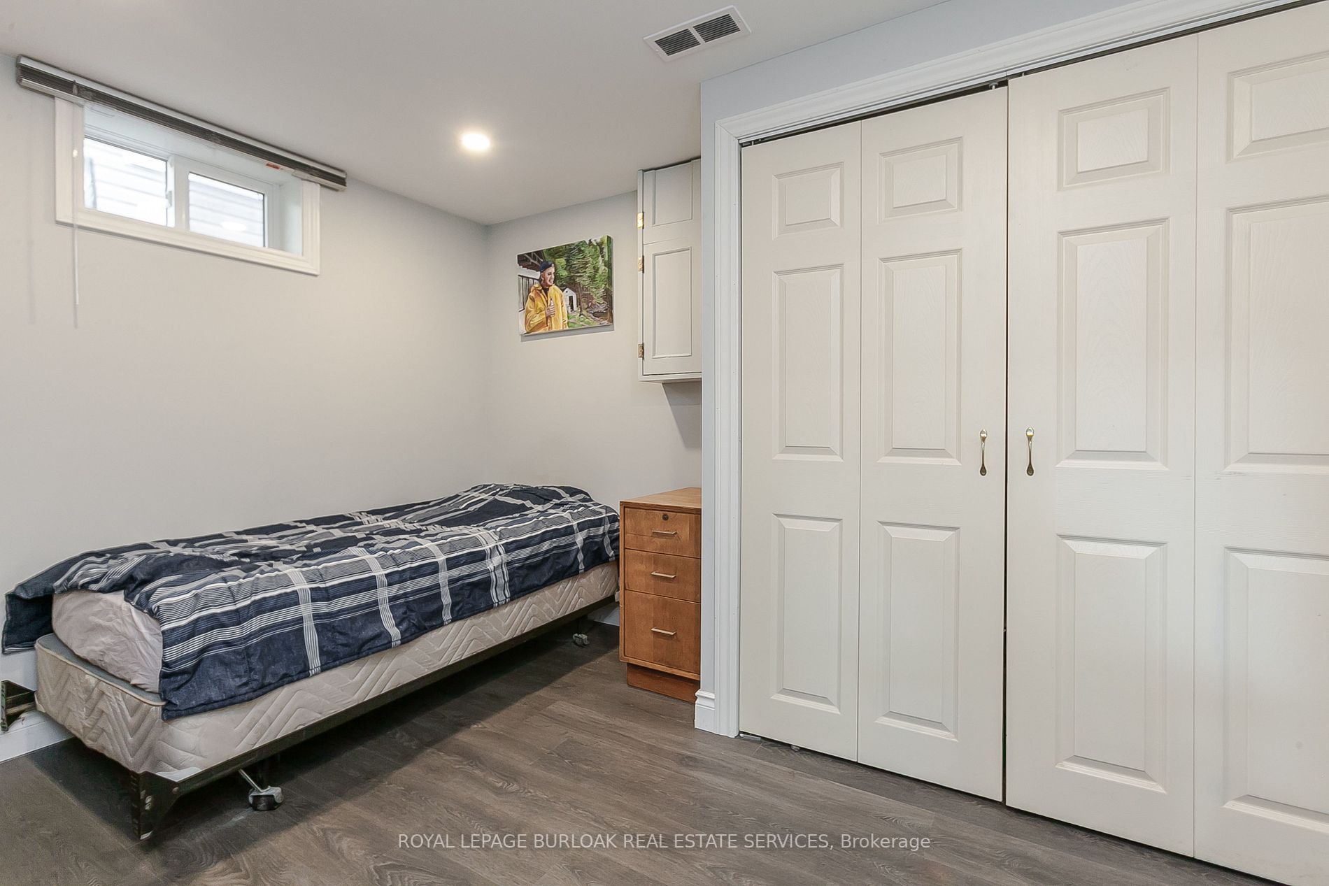 54 Lakeview Ave