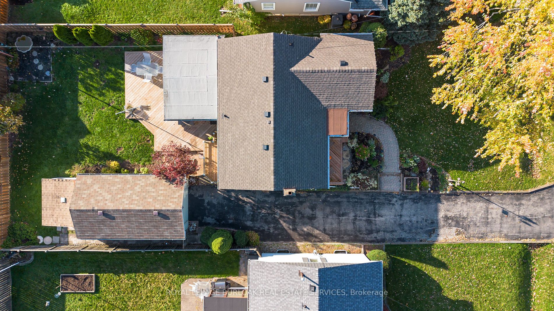 54 Lakeview Ave