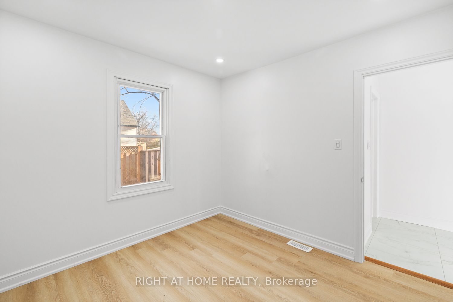 71 Powerview Ave