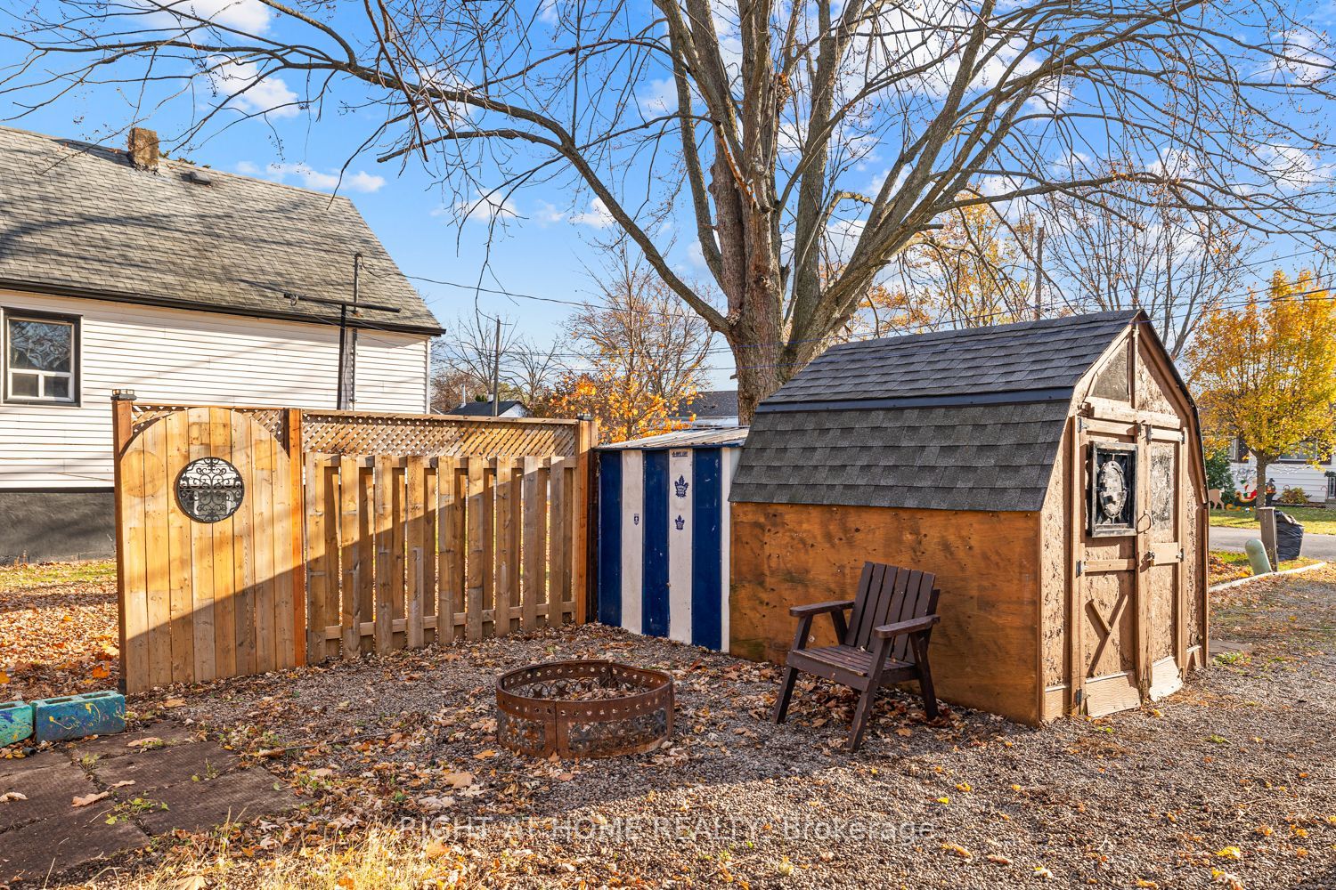 71 Powerview Ave