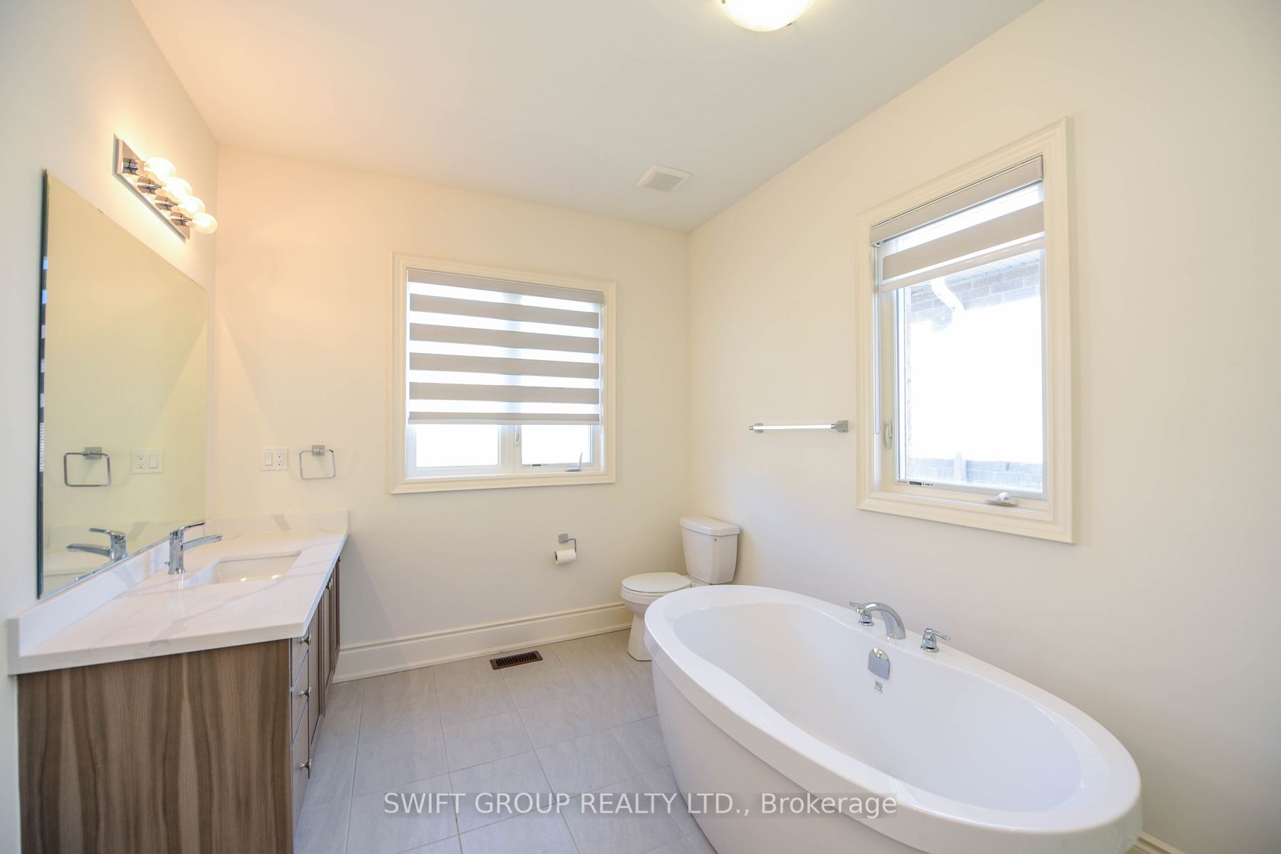 195 Great Falls Blvd, #Upper