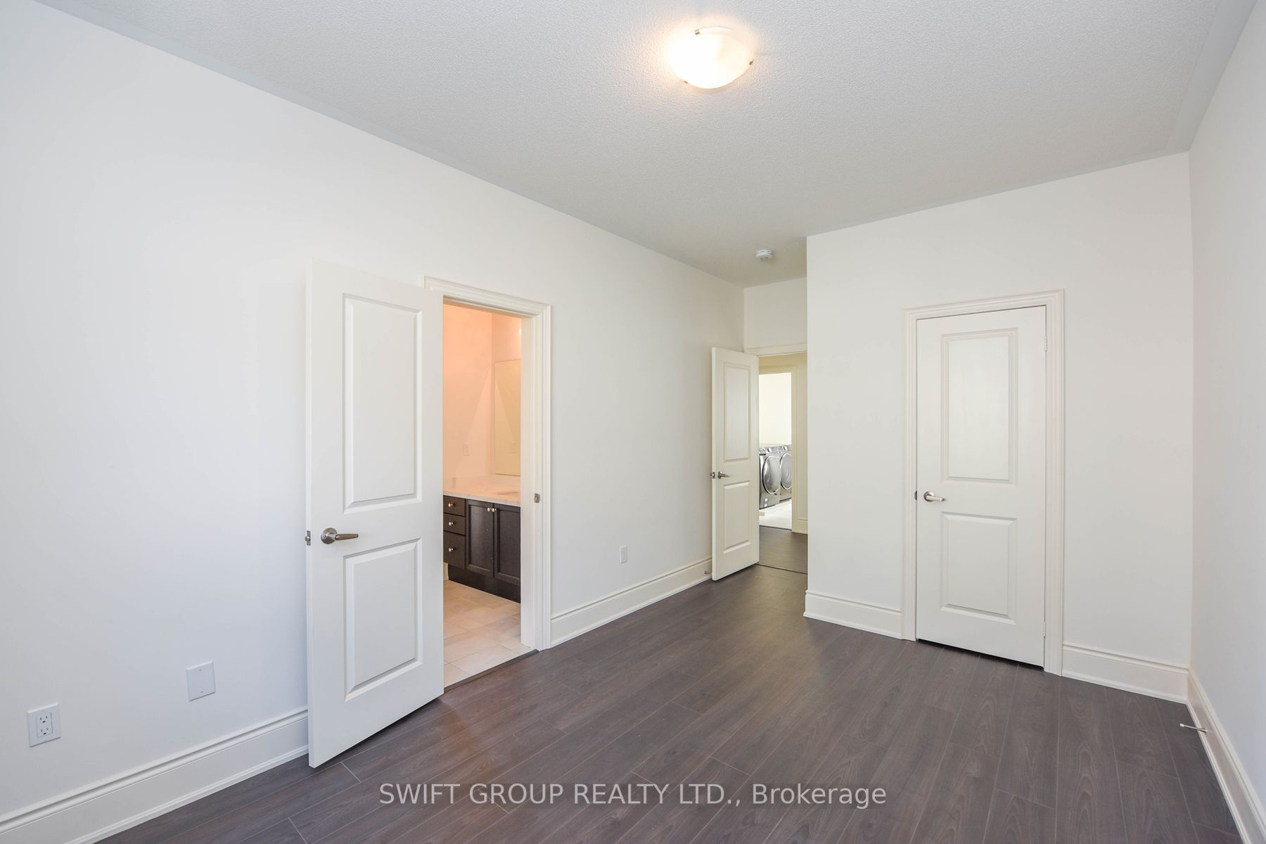 195 Great Falls Blvd, #Upper