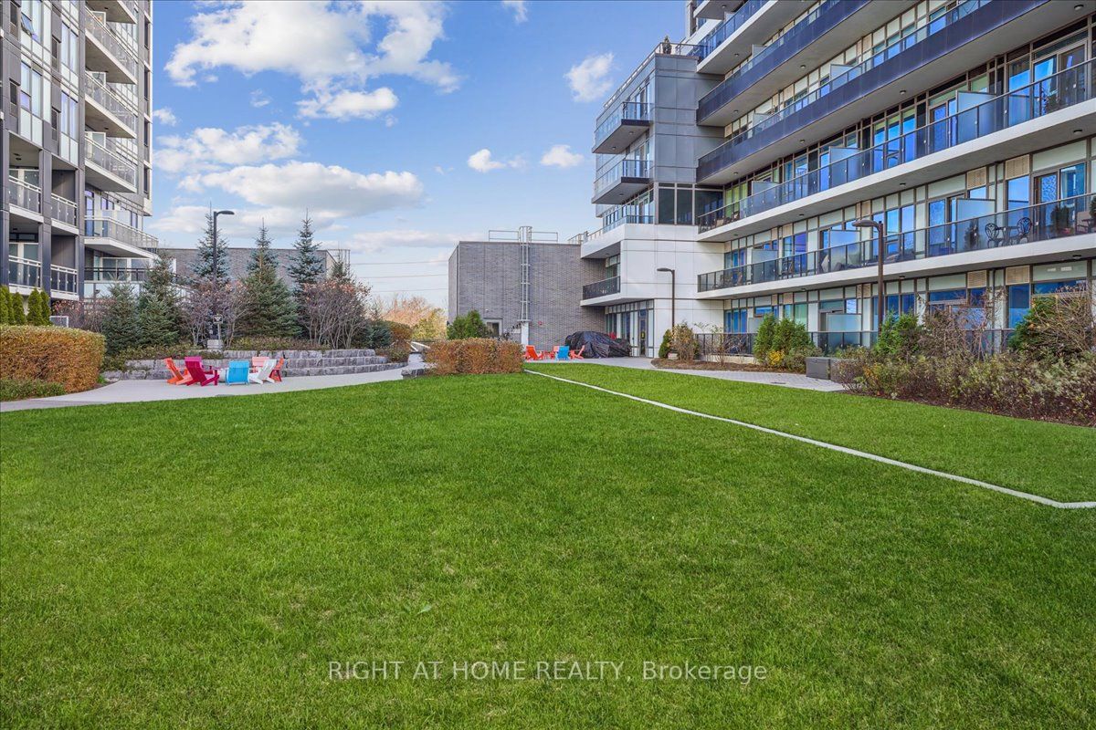 73 Arthur St S, #101