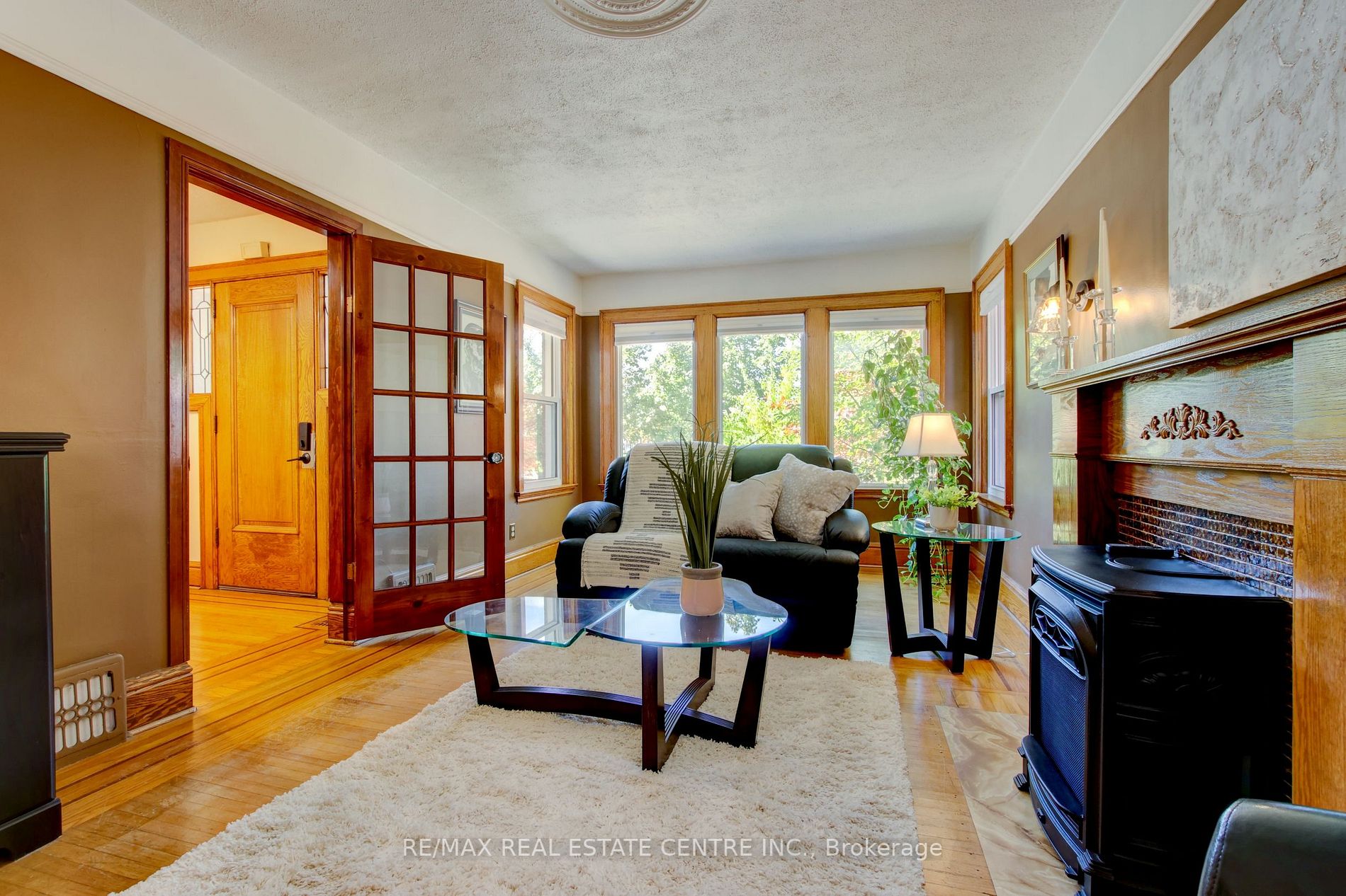 45 Wexford Ave S