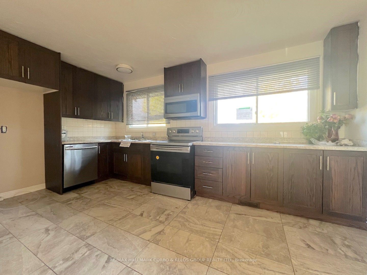 20 Kings Mead Cres