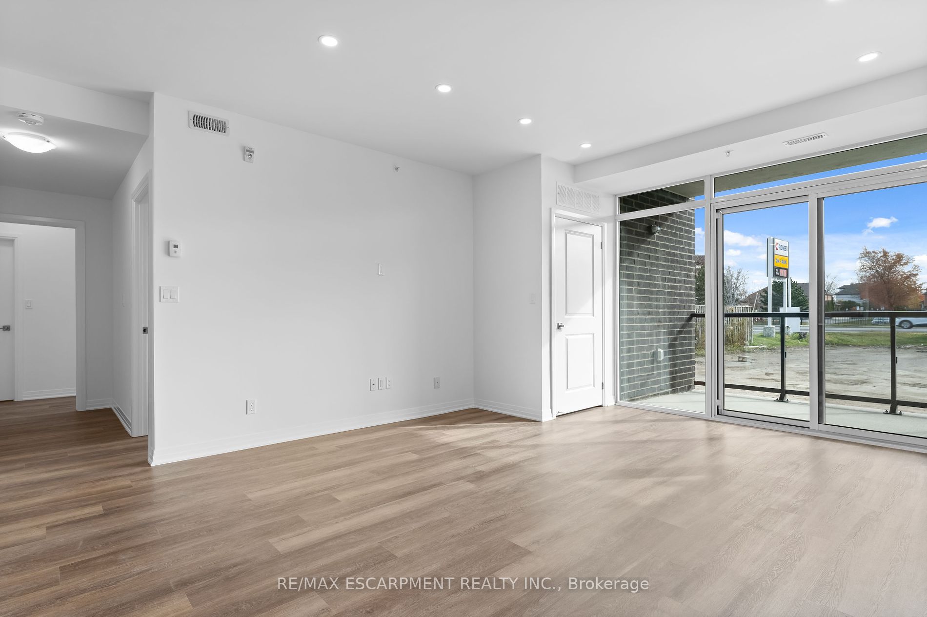 5 Hamilton St, #108