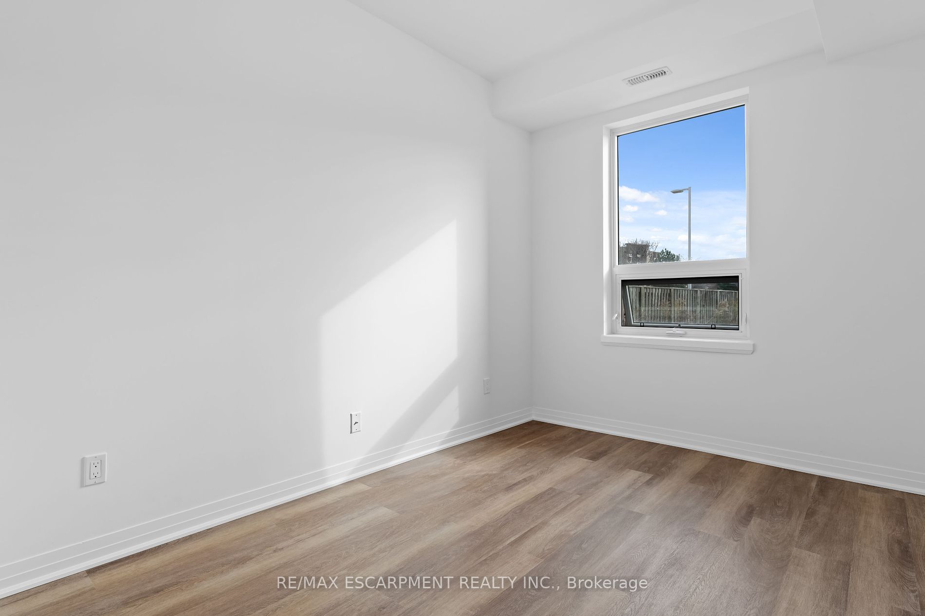 5 Hamilton St, #108