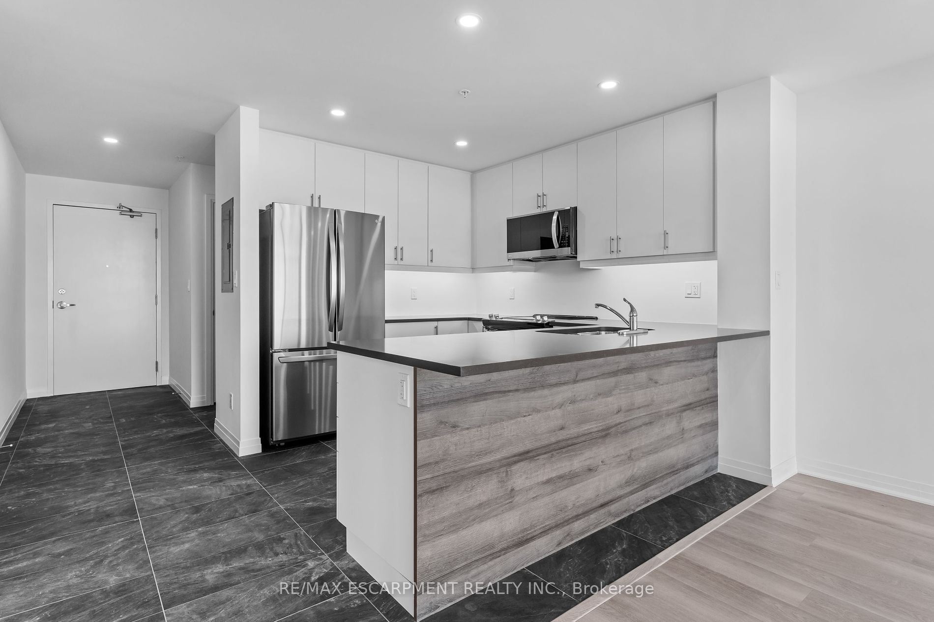 5 Hamilton St, #504