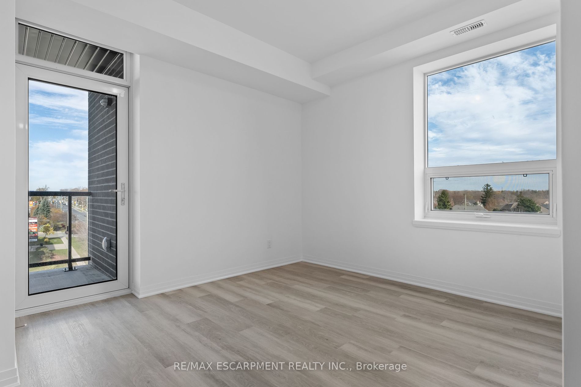 5 Hamilton St, #504
