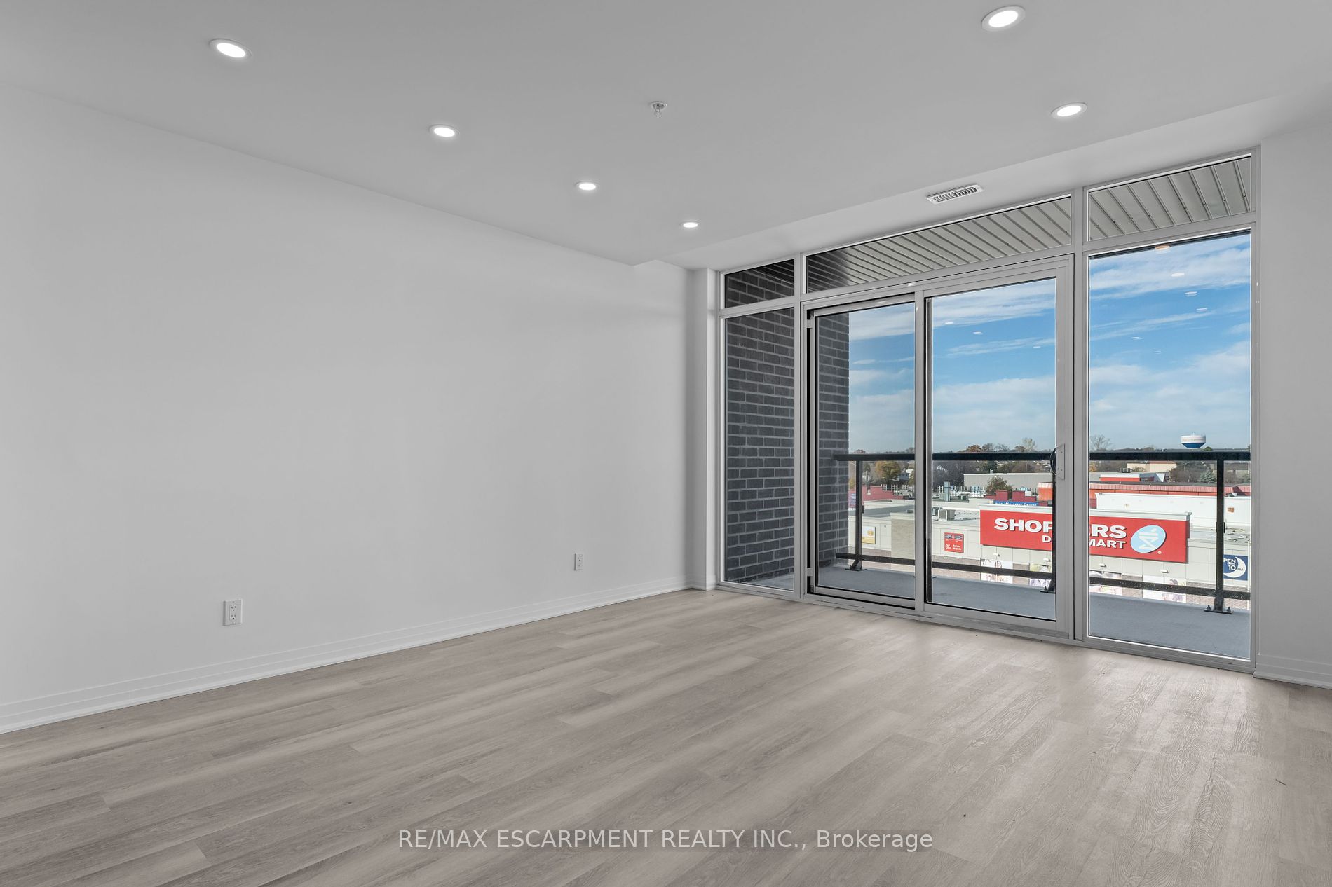 5 Hamilton St, #504