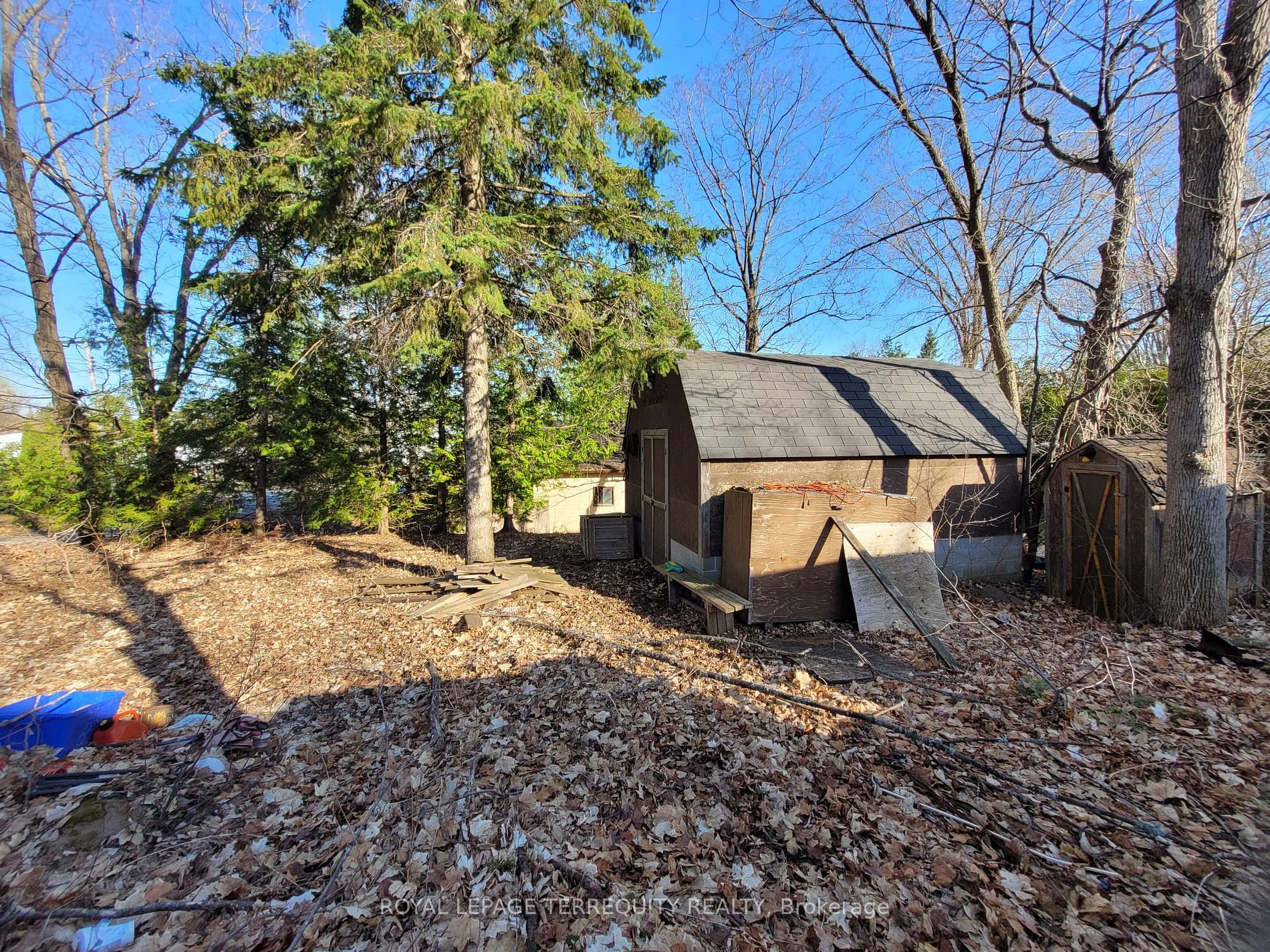 10 Fawn St