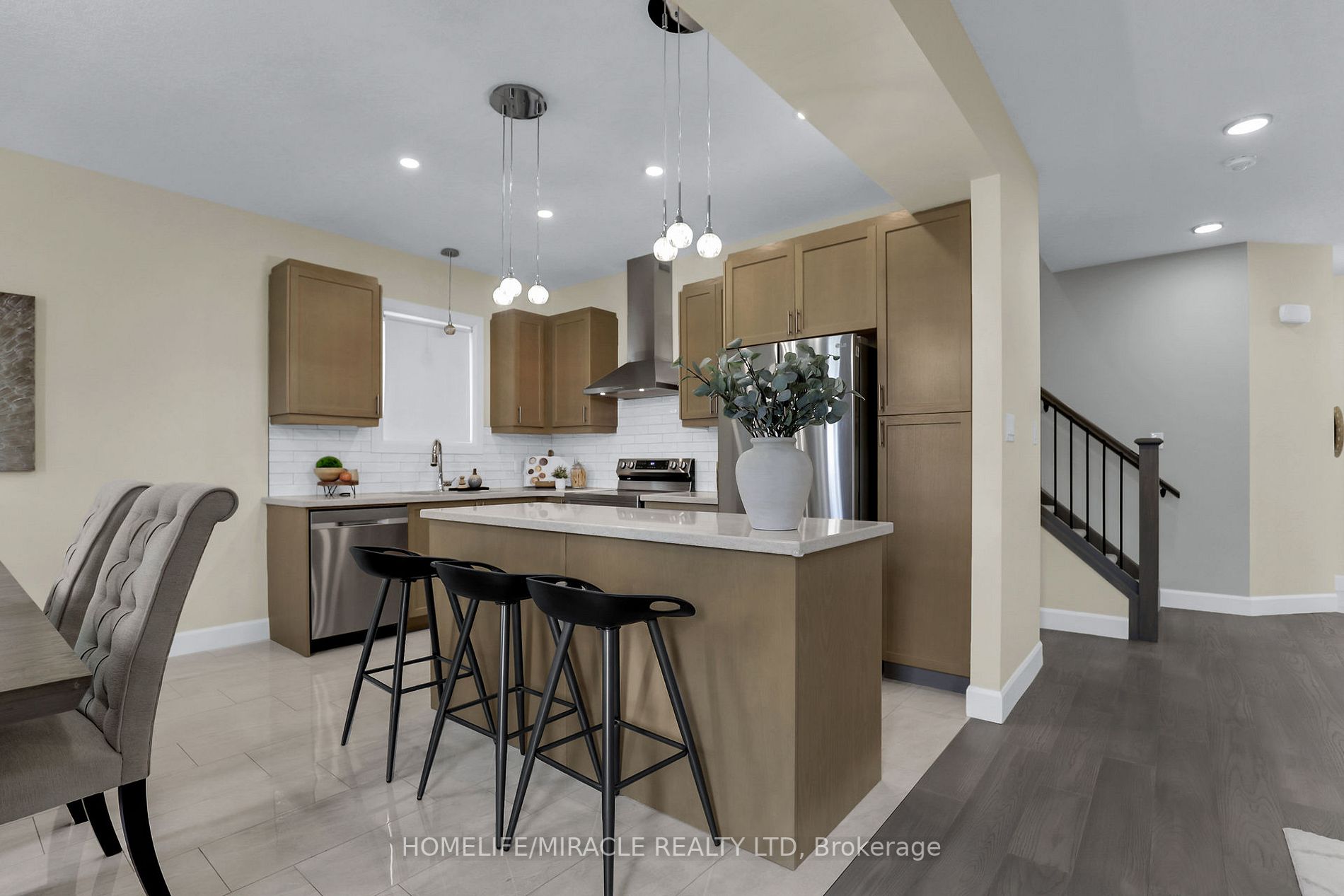 111 Byers St