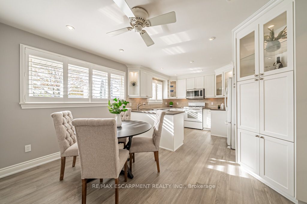 5 Regina Ave