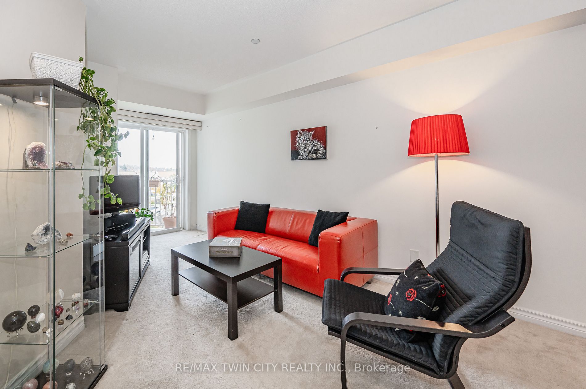 8 Harris St, #306