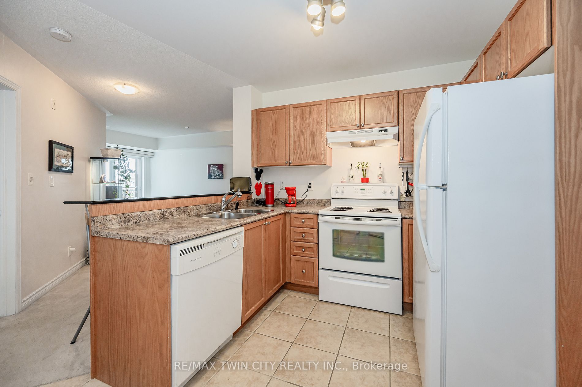 8 Harris St, #306
