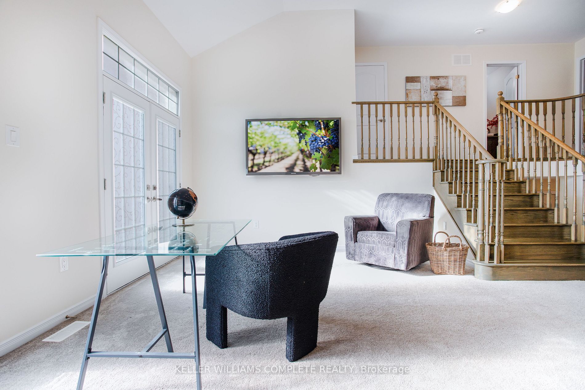 8763 Pawpaw Lane