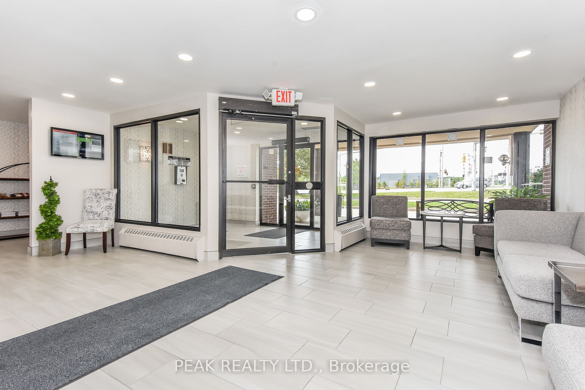 1100 Courtland Avenue E, #103