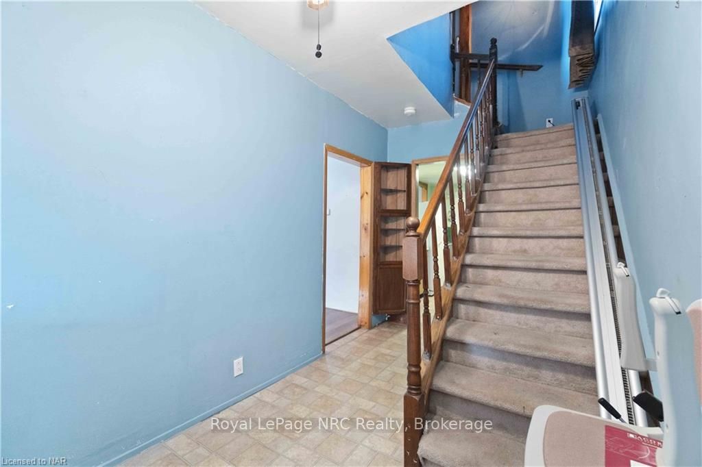 4625 Nelson Cres