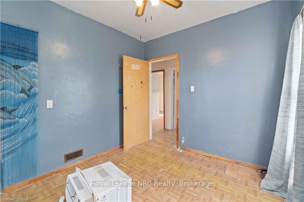 4625 Nelson Cres