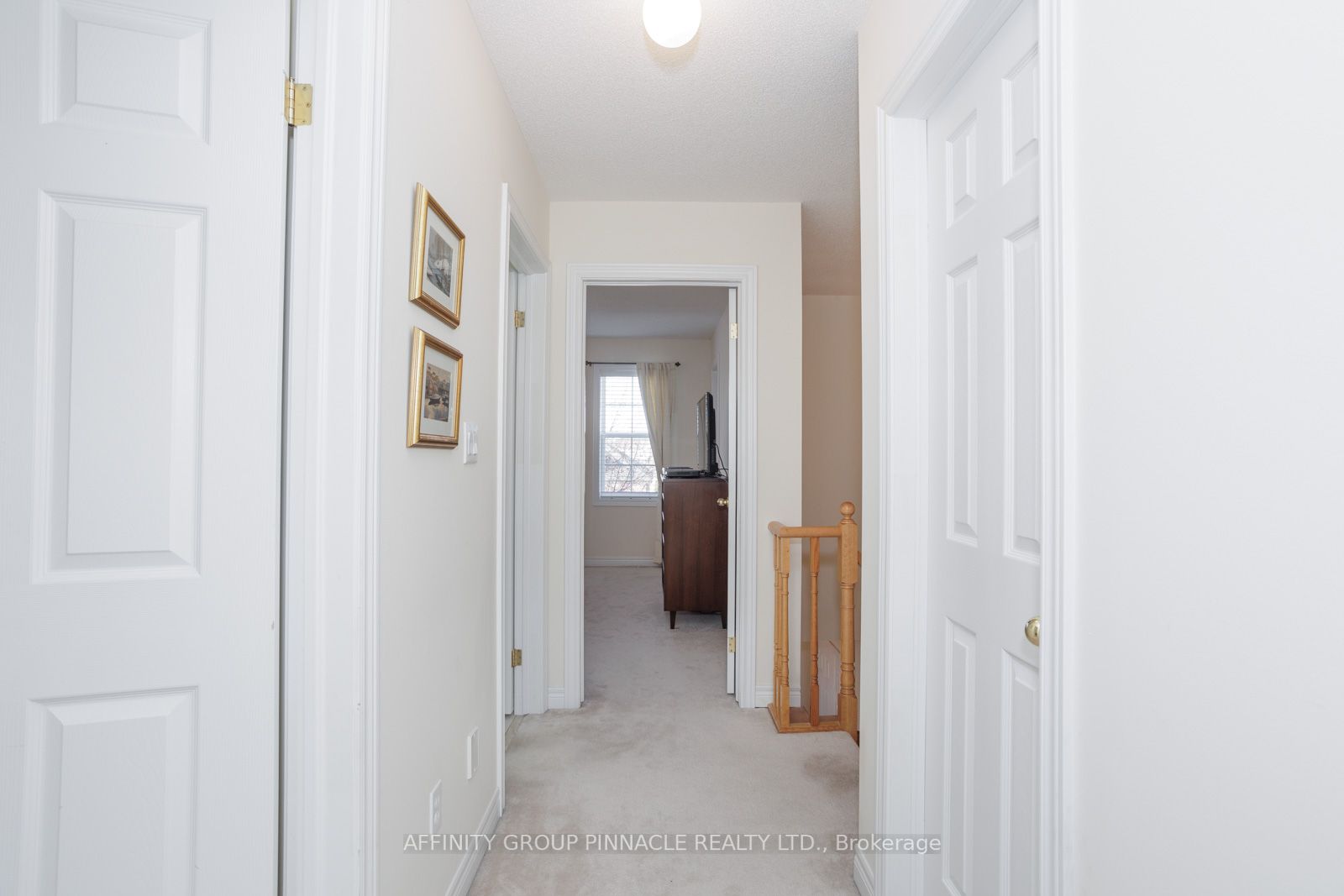11 Purpledusk Dr