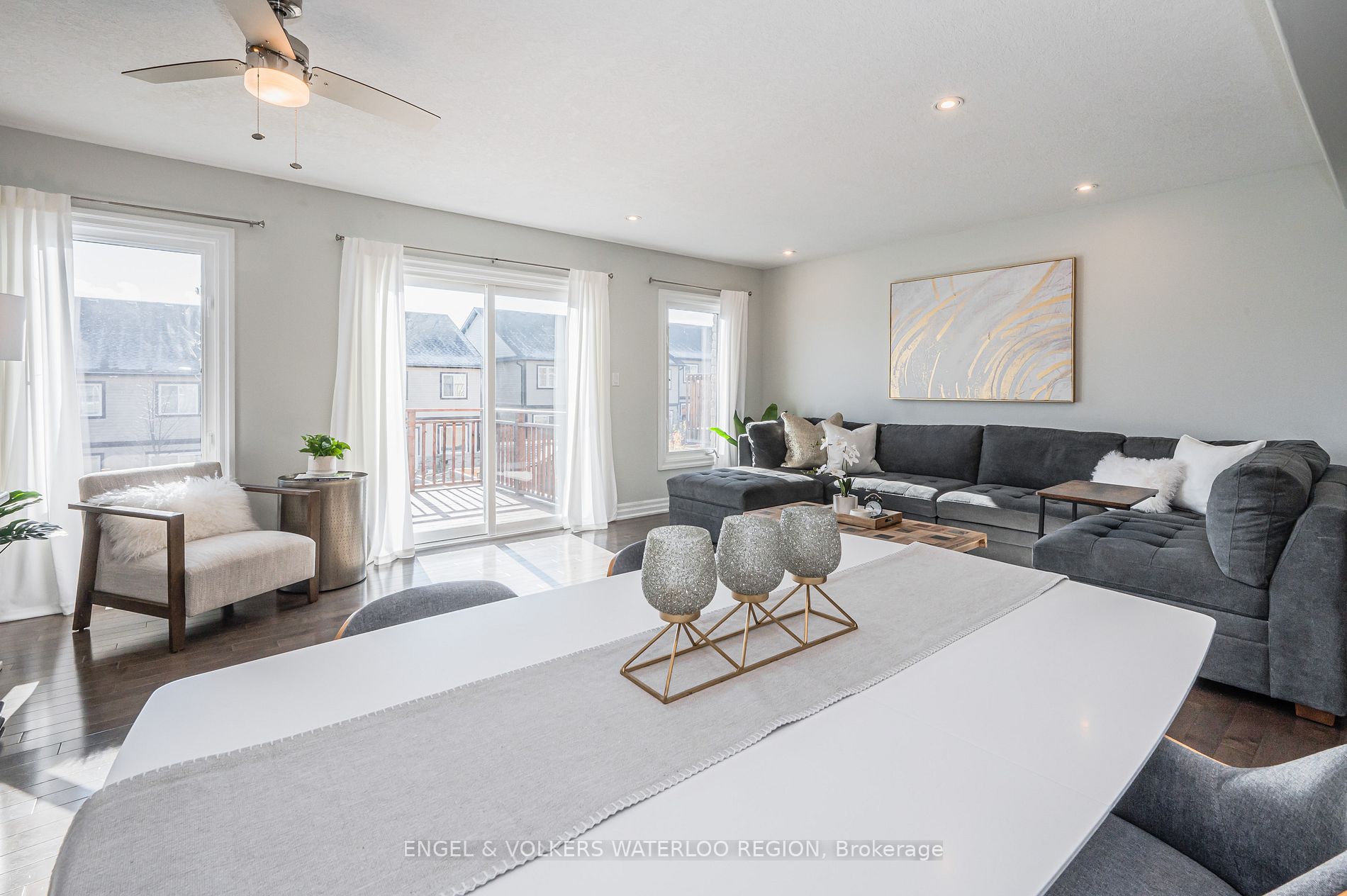 69 Rockcliffe Dr