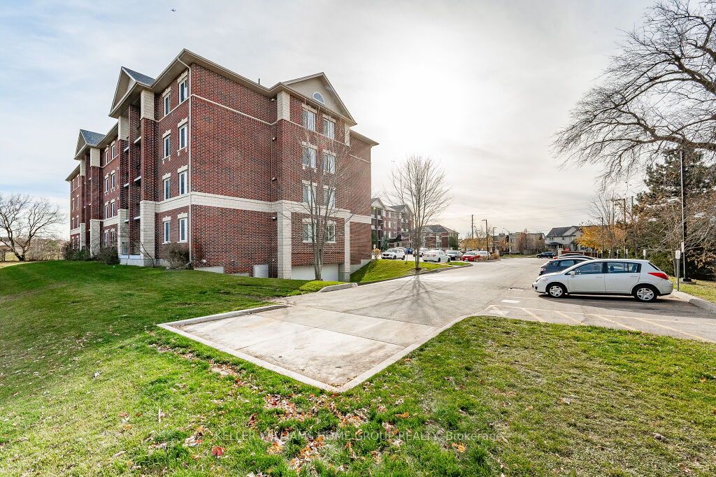 1440 Gordon St, #210