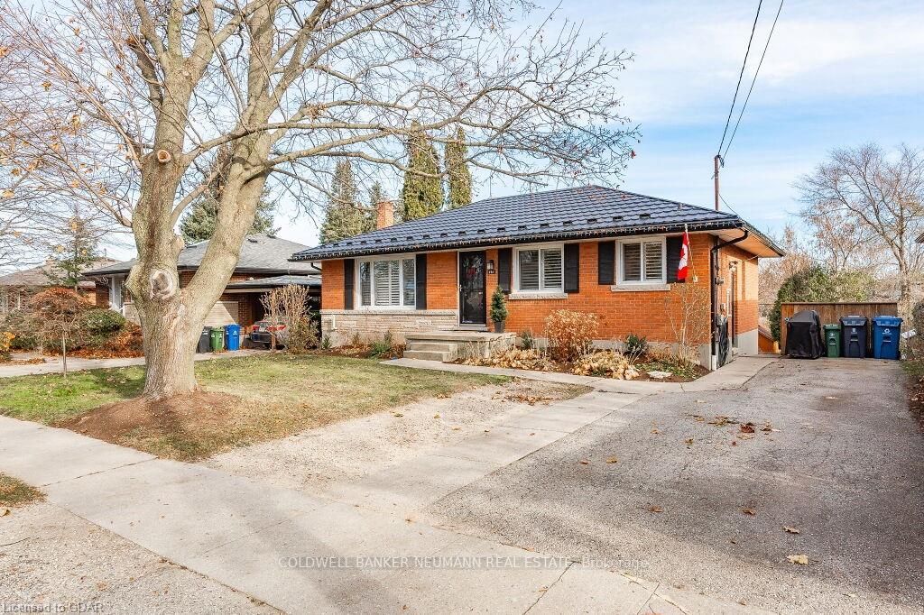 161 Renfield St