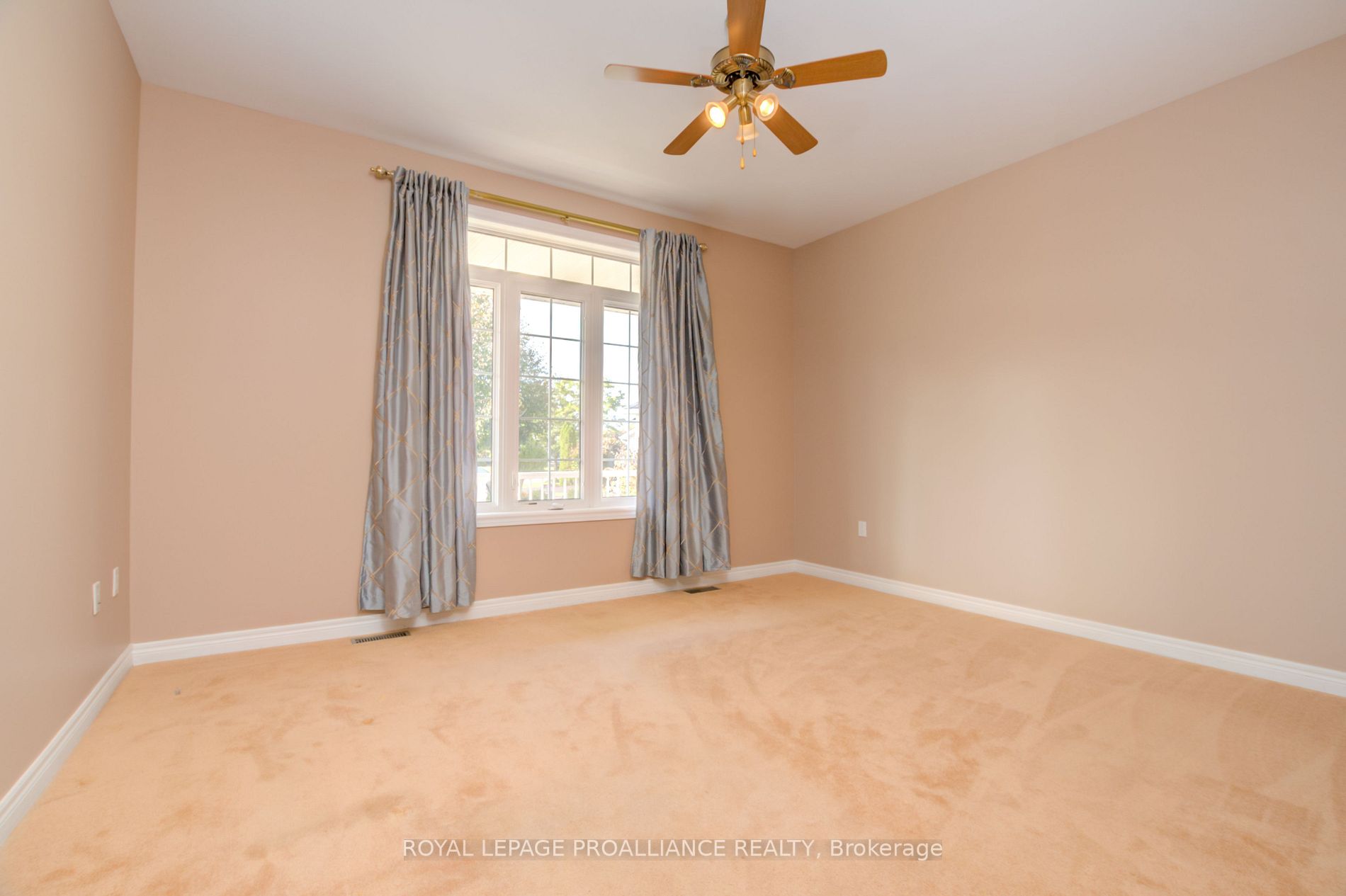 135 Mills Rd