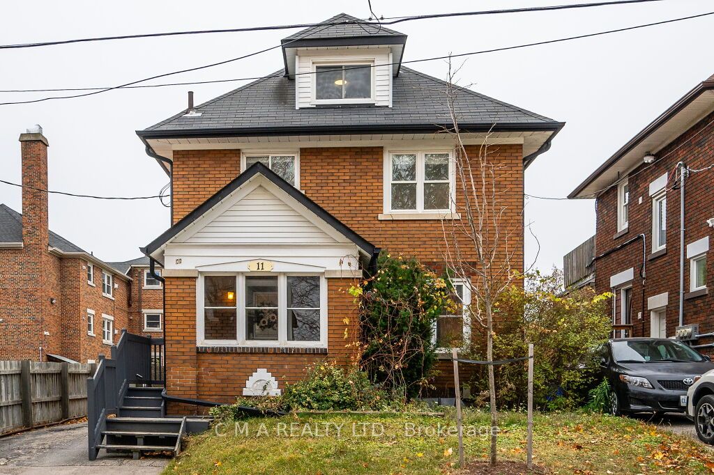 11 Peter St
