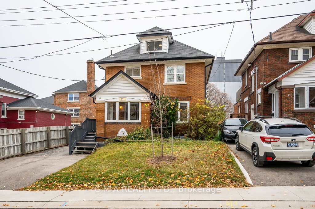 11 Peter St