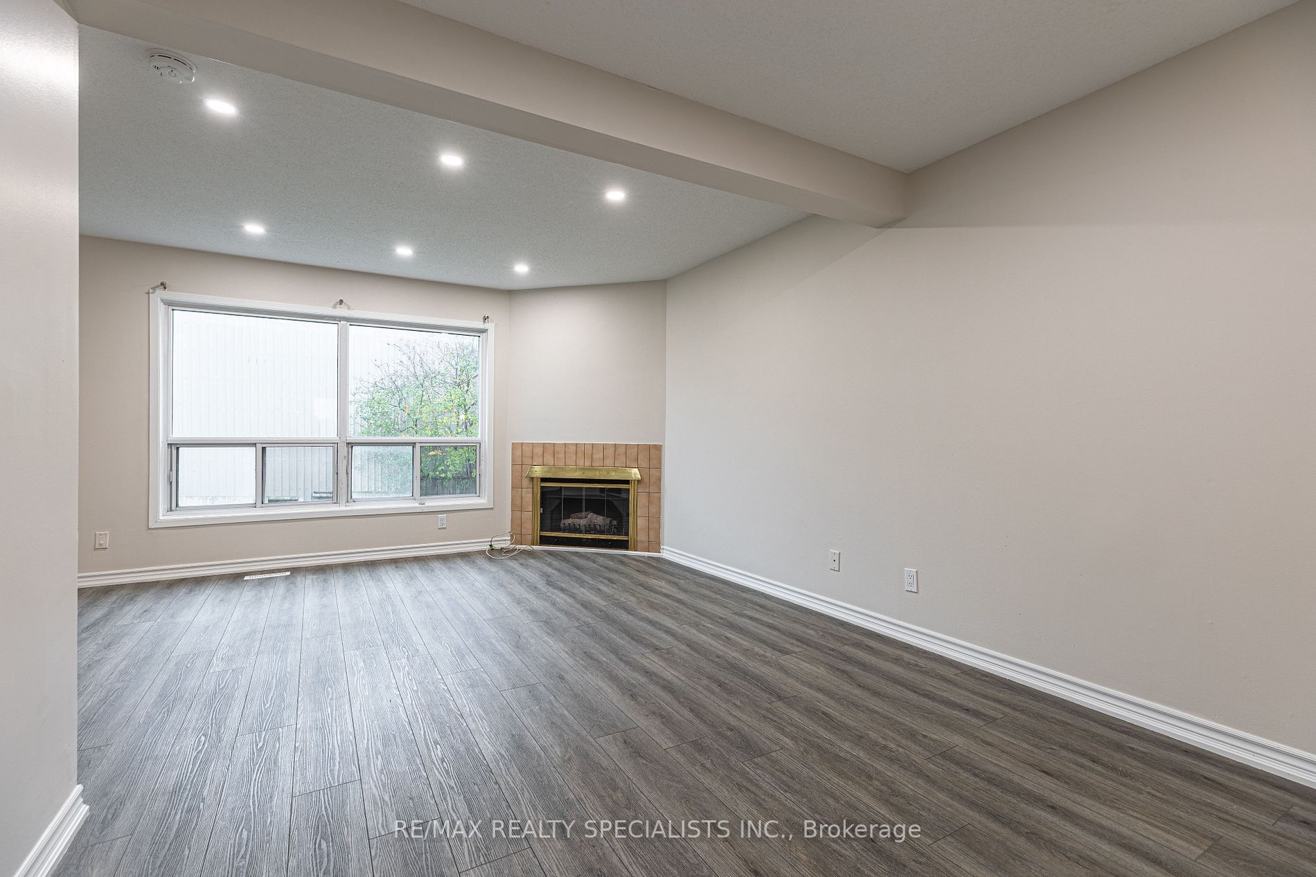 595 Third St, #7