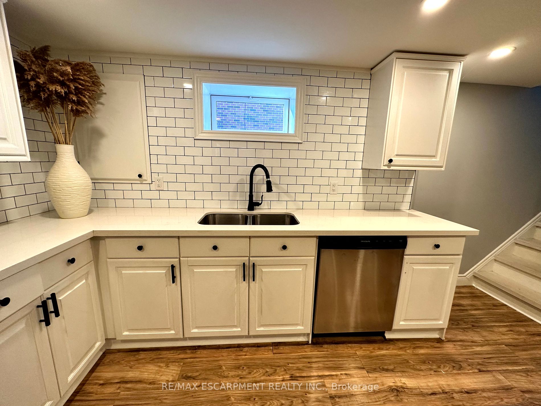 312 East 45th St, #Lower