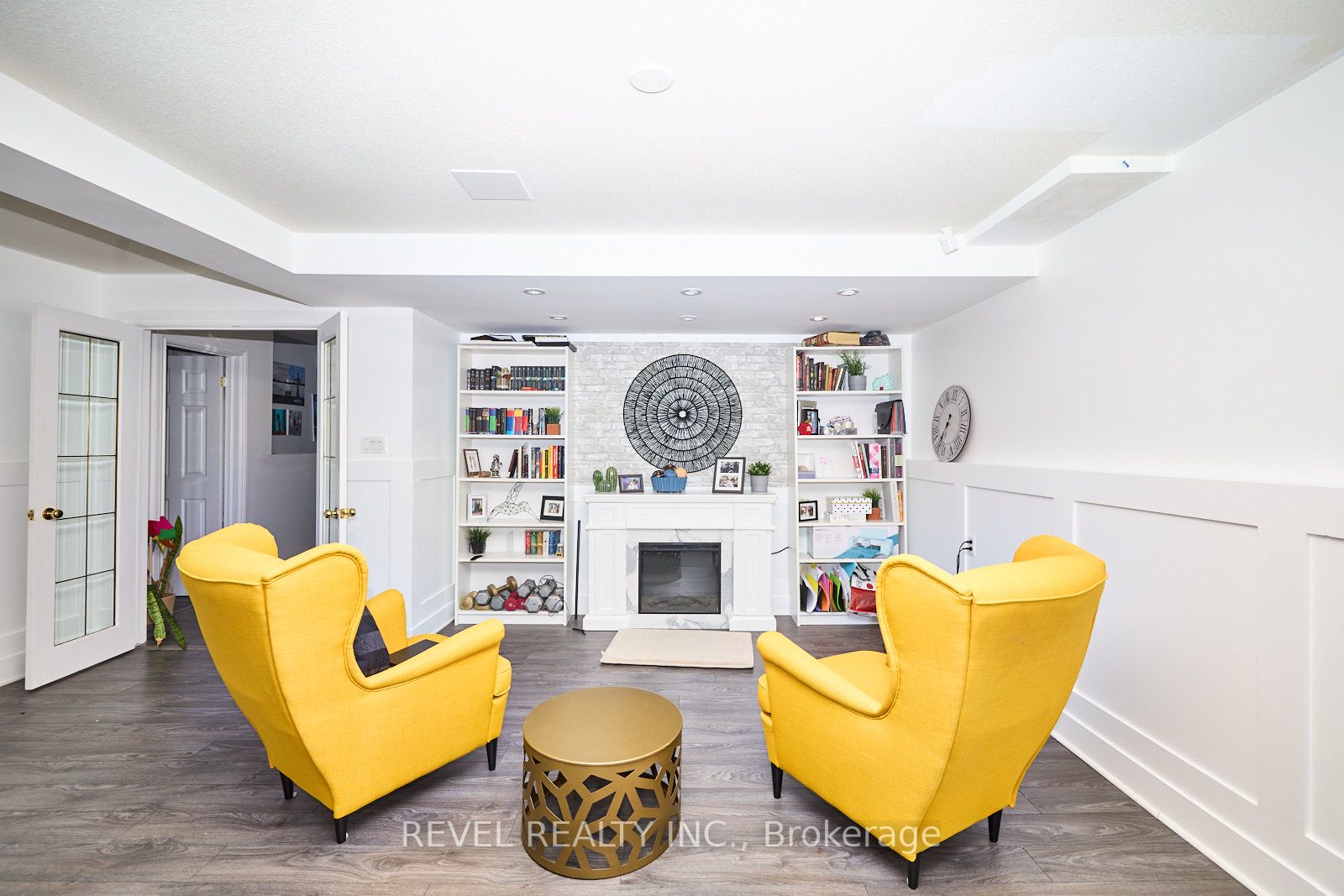 7791 Sabine Dr